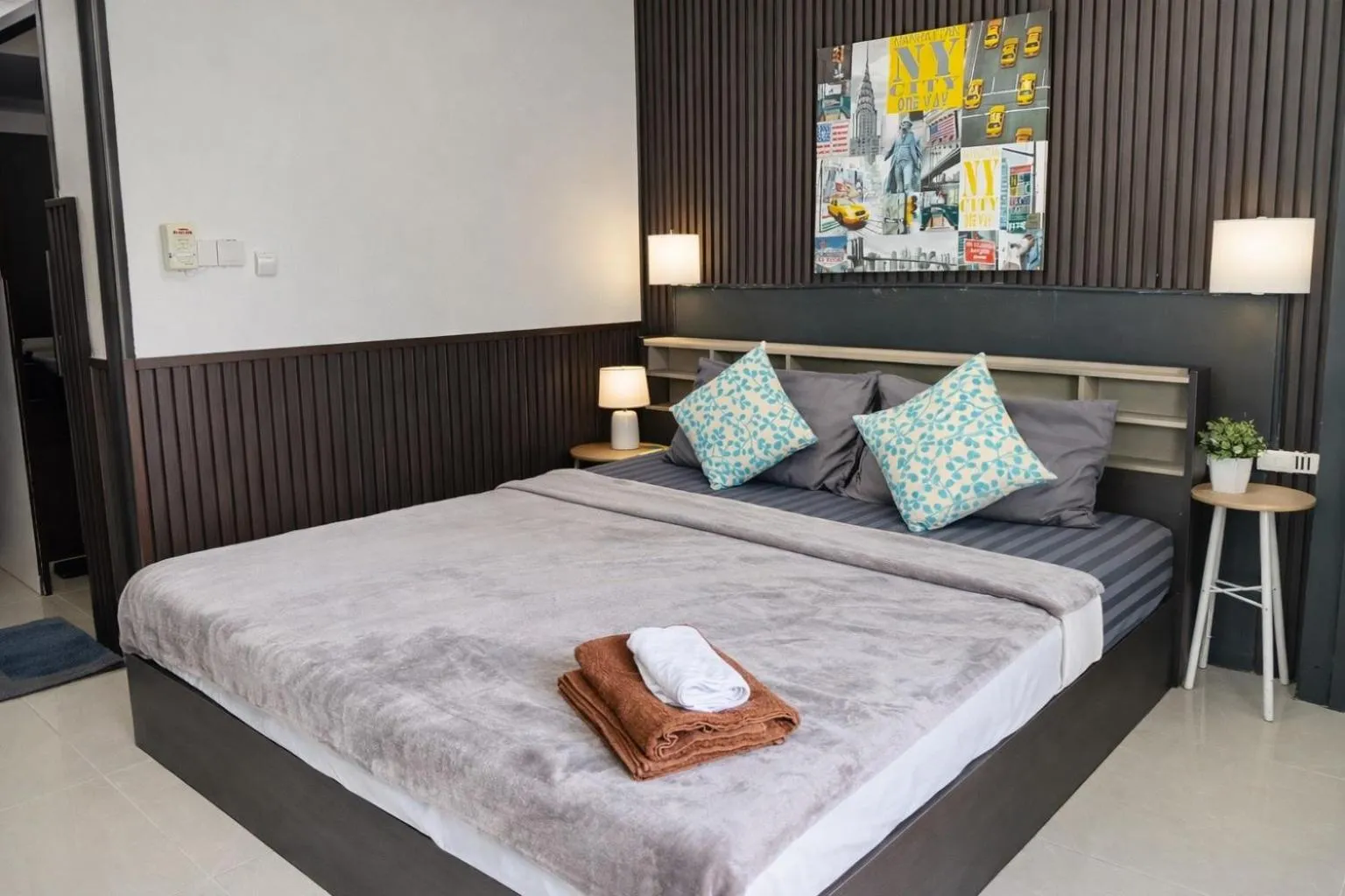 Bed in Happy Fish Guesthouse