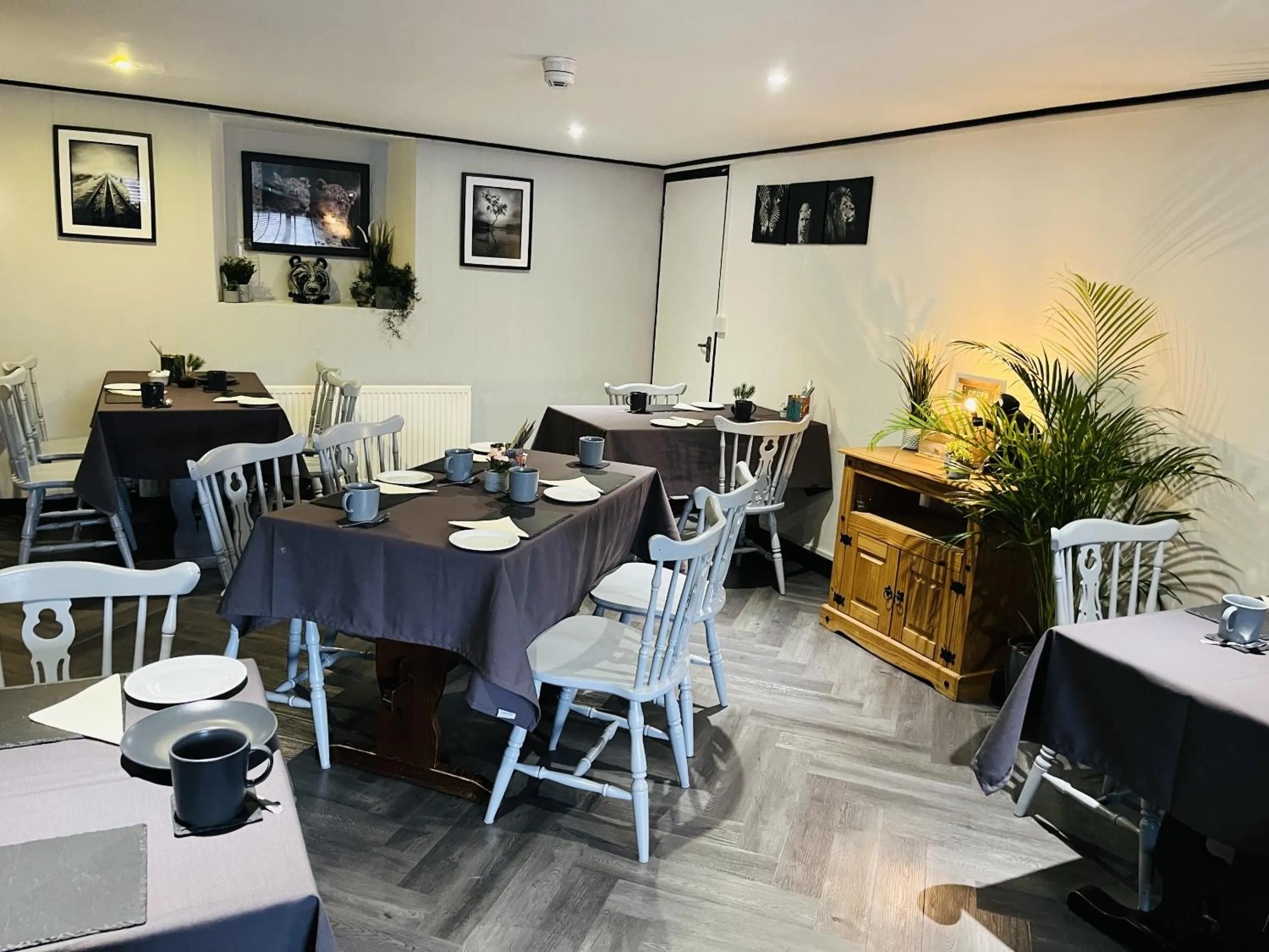 Breakfast in The Lake View Hotel