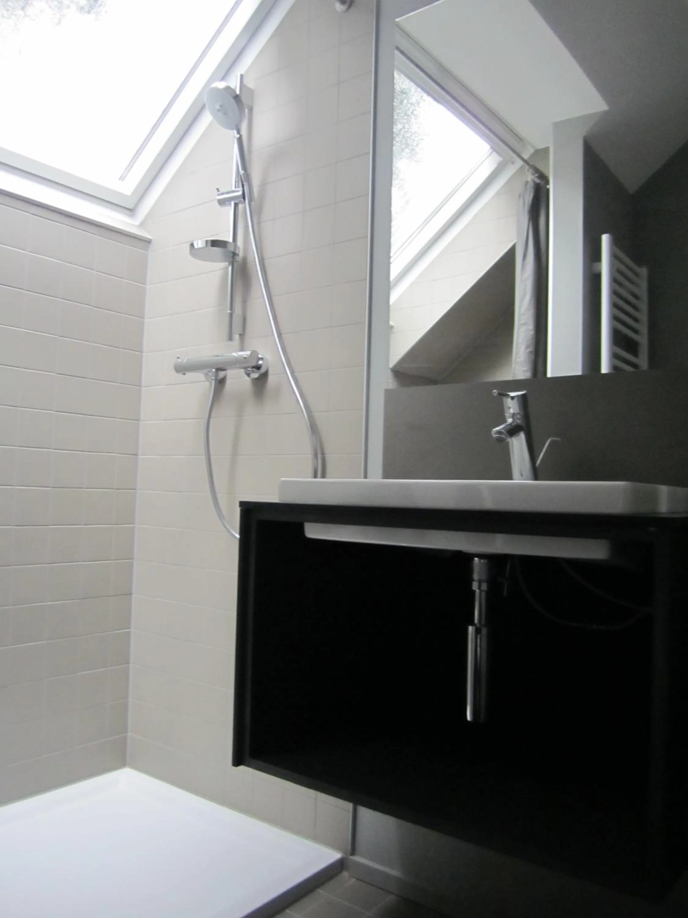 Shower in B&B A Côté du Cinquantenaire