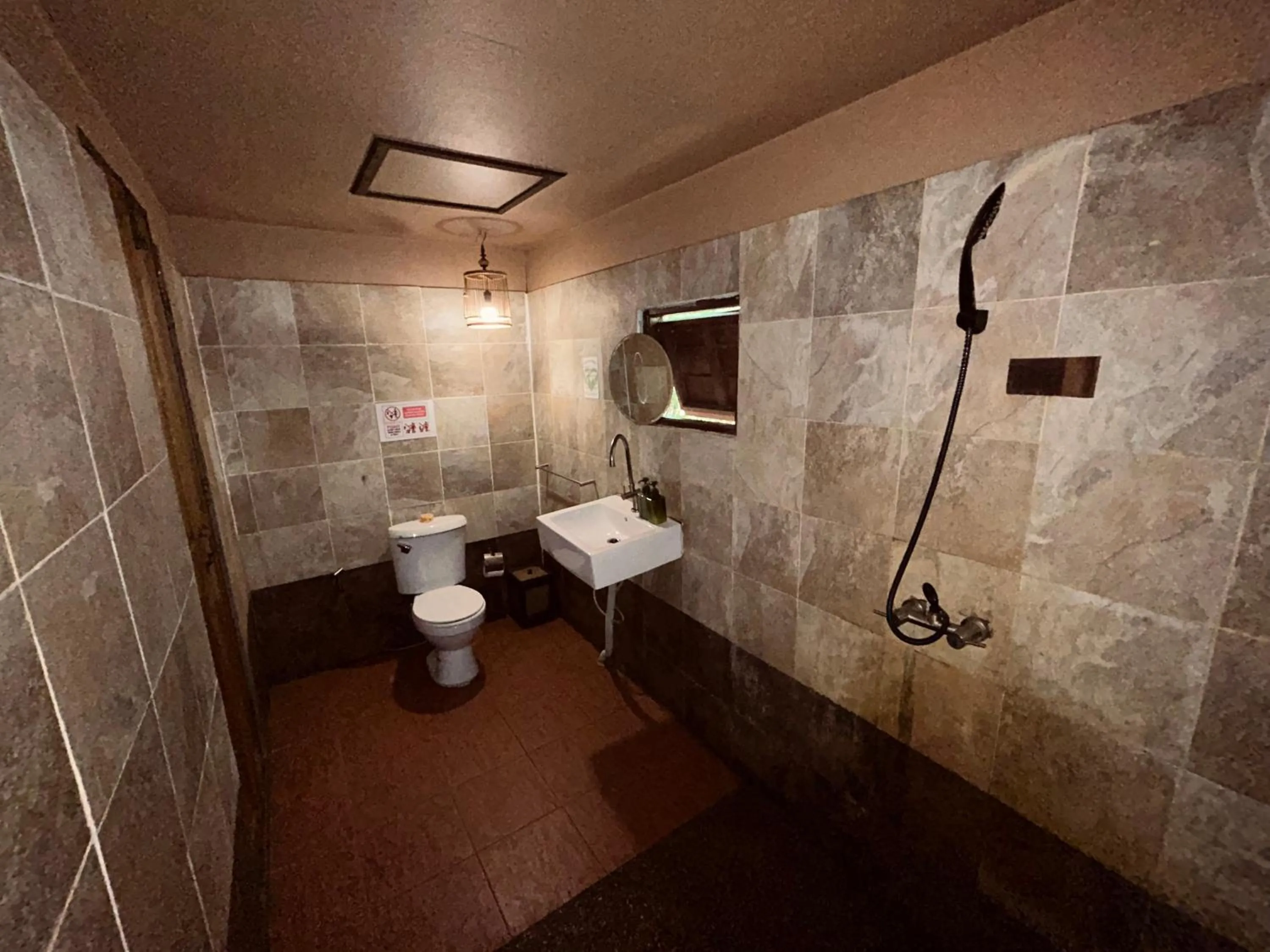 Shower in Khao Sok Paradise Resort