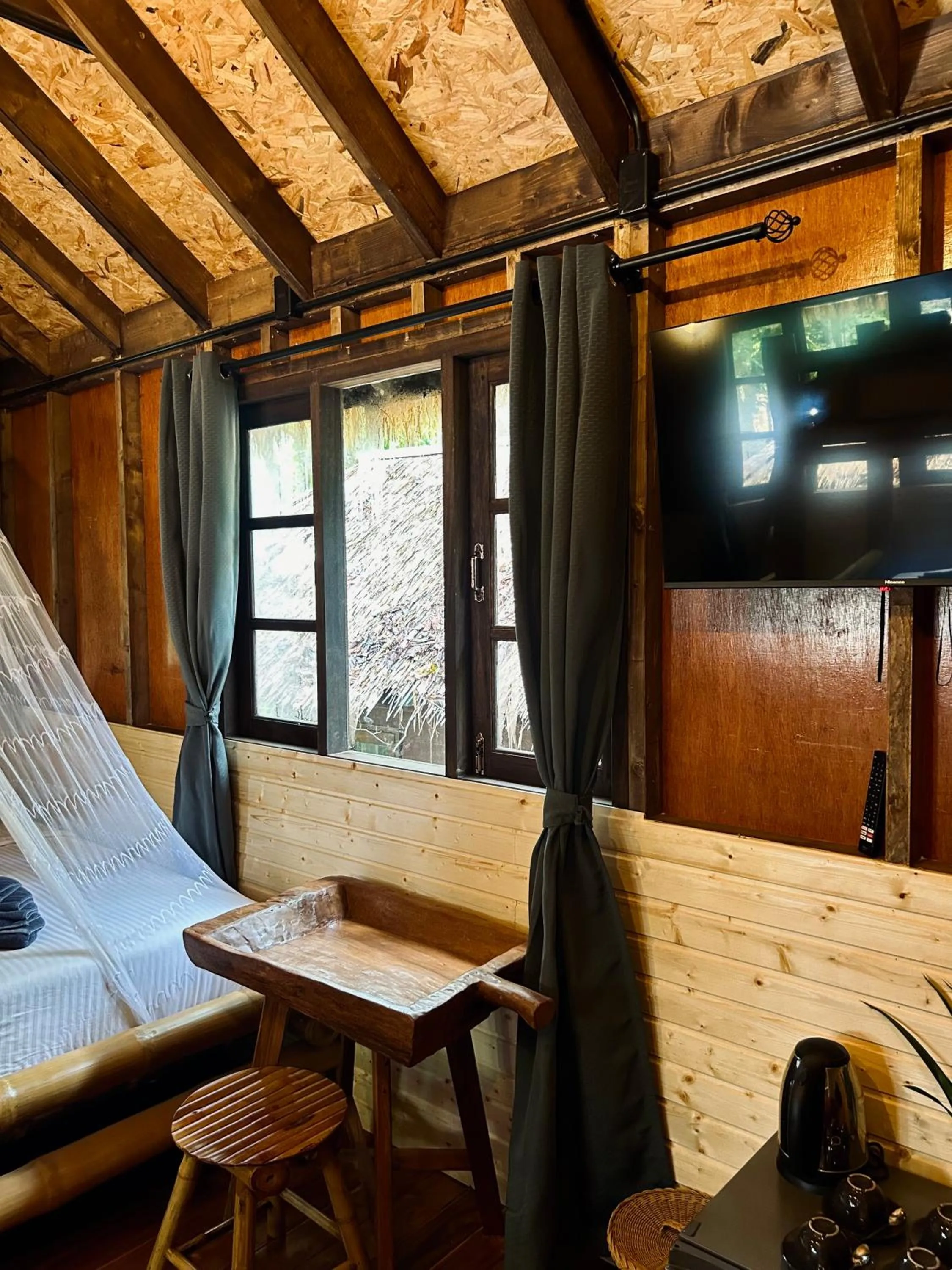 TV and multimedia in Khao Sok Paradise Resort