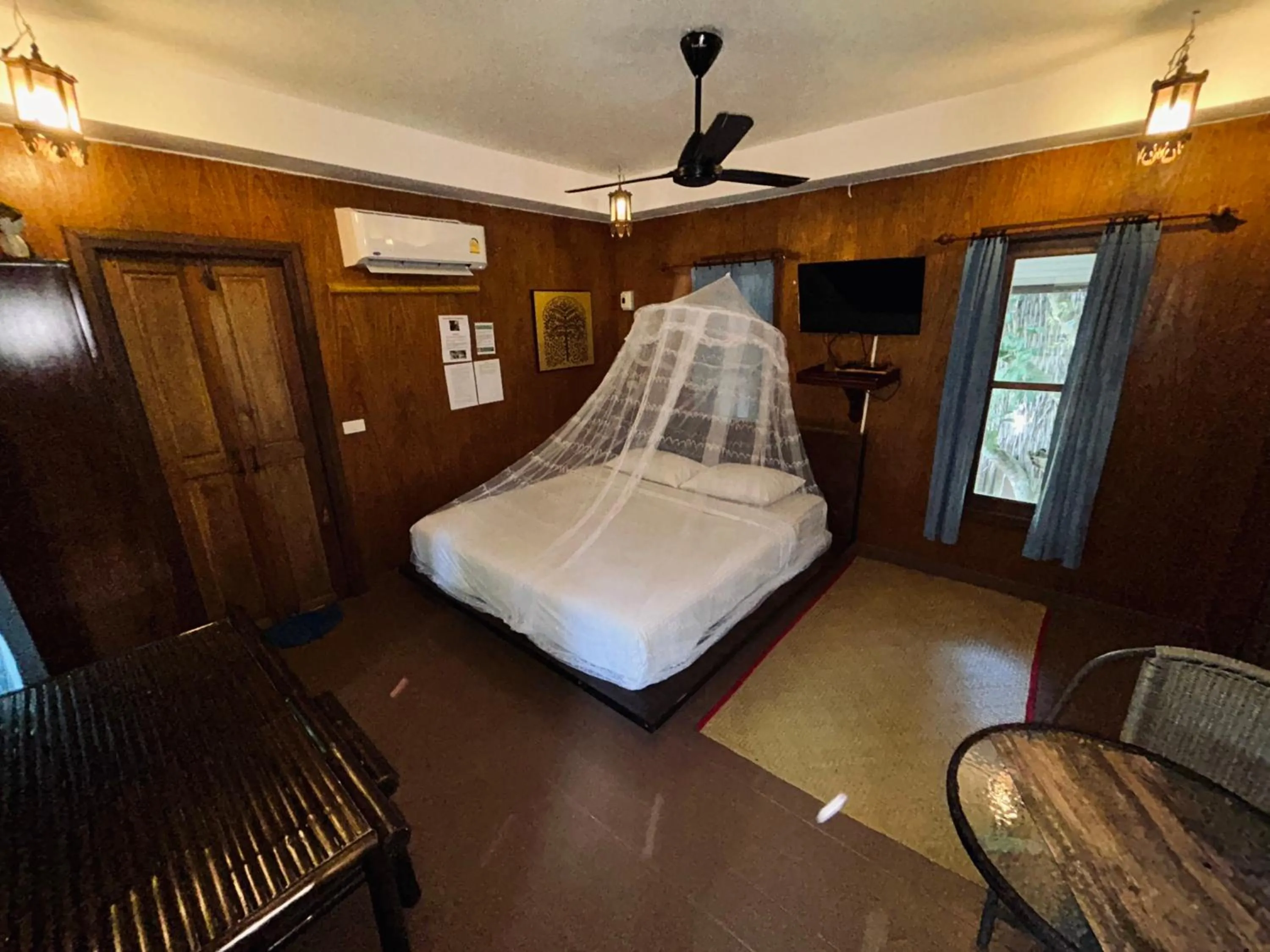 Bed in Khao Sok Paradise Resort