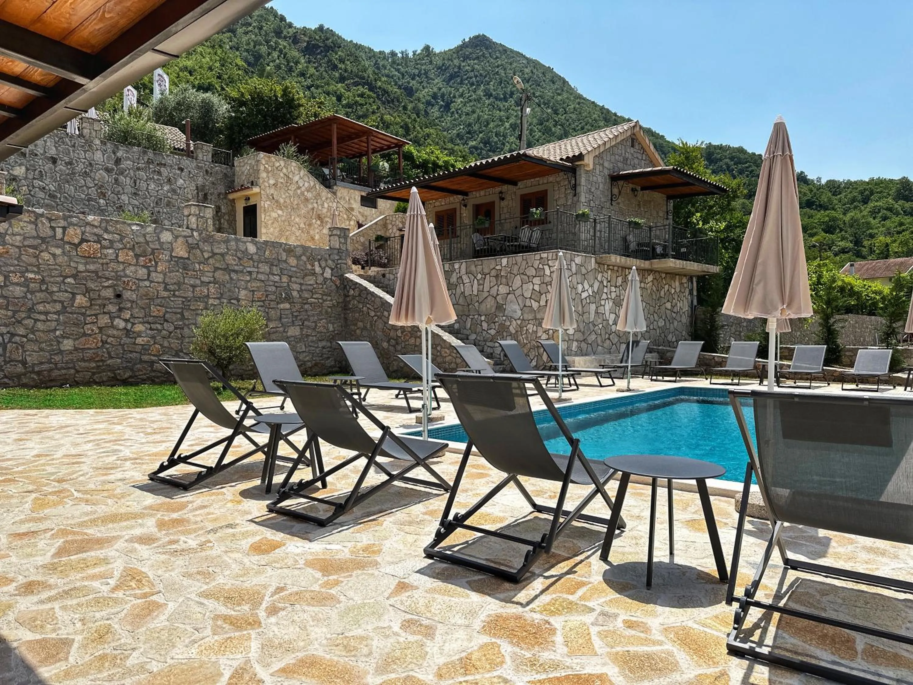 Mountain view in Eco Villas Merak