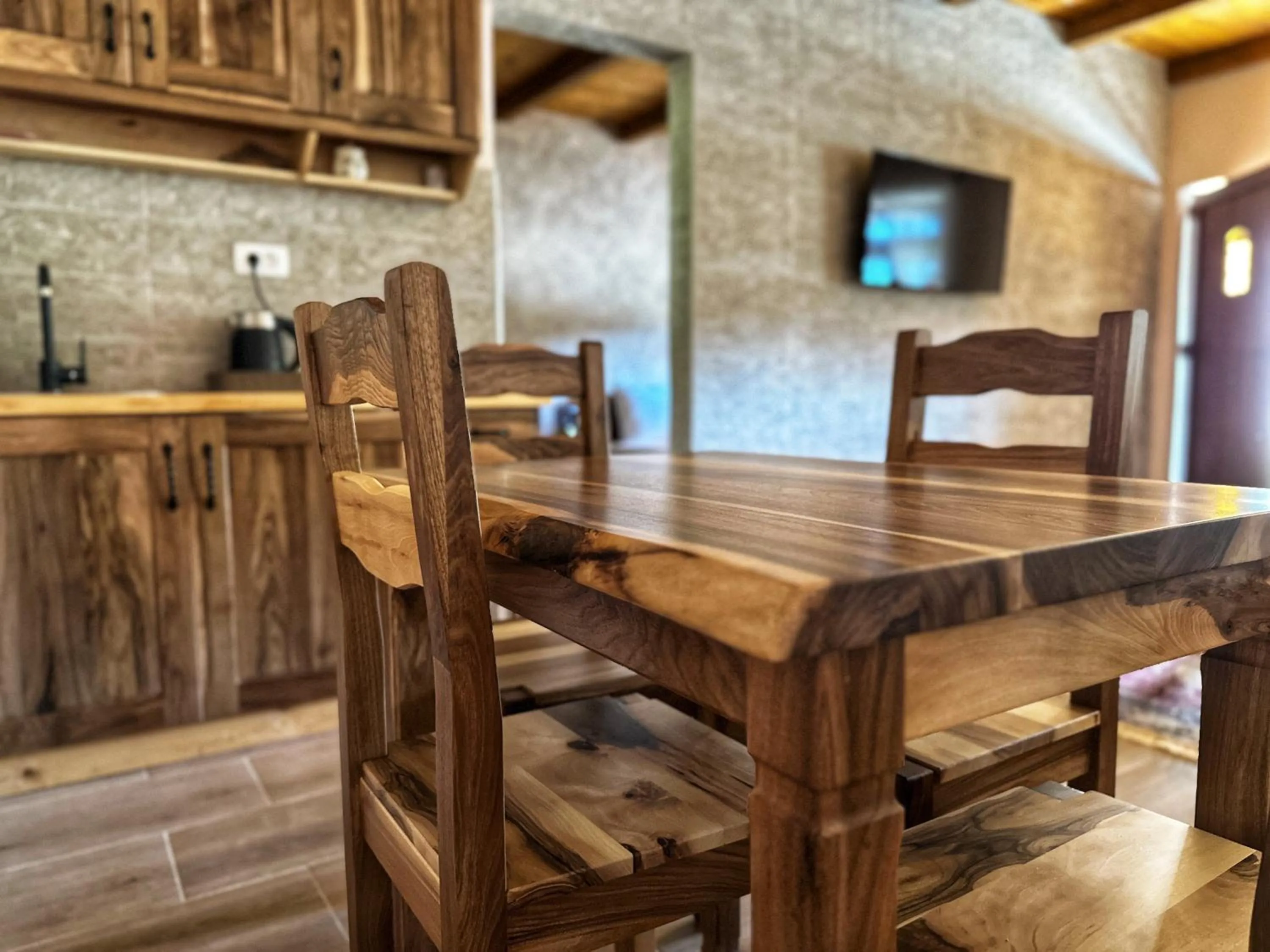 Dining area in Eco Villas Merak