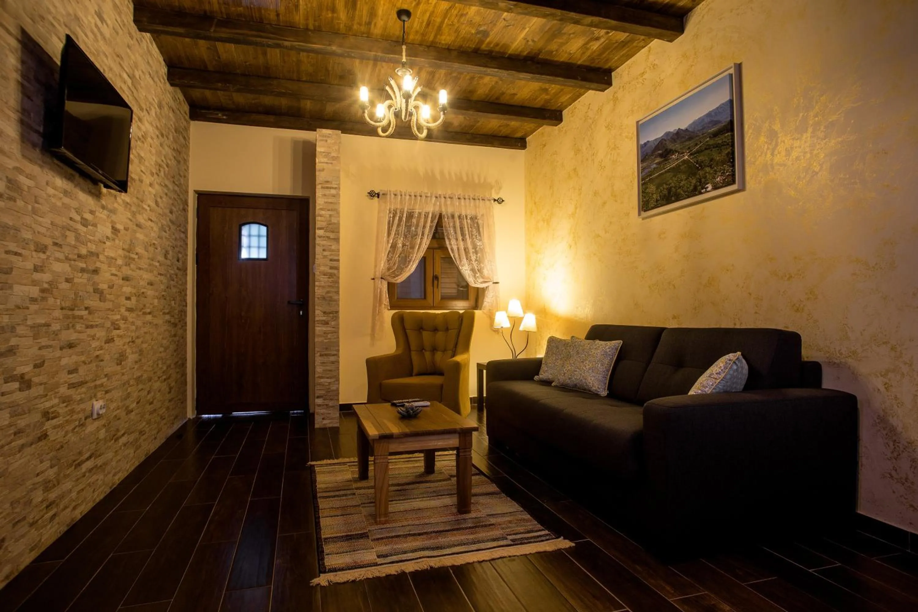 TV and multimedia in Eco Villas Merak