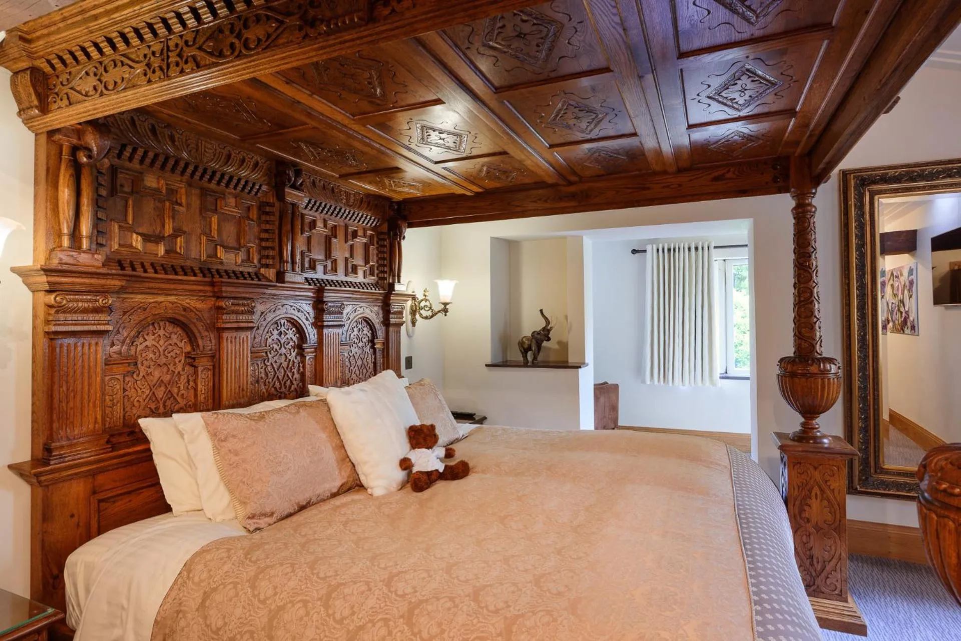 Bed in The Saddleworth Hotel