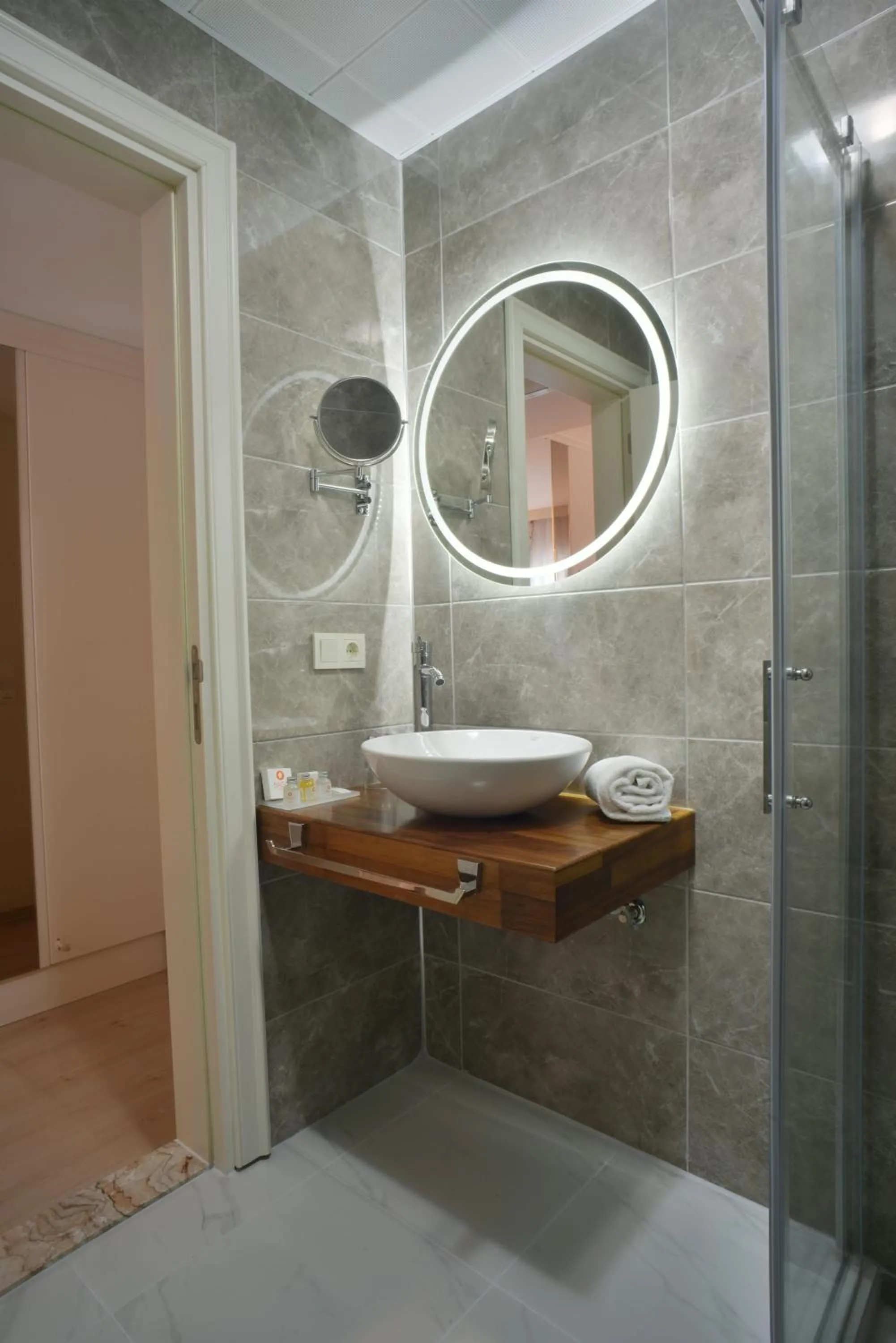 Bathroom in Baga Hotel