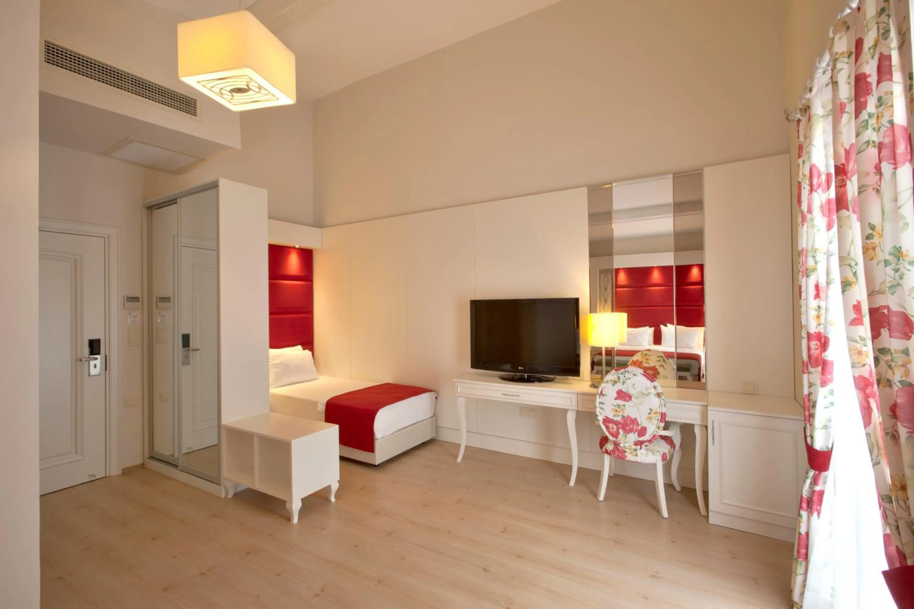 TV and multimedia in Baga Hotel