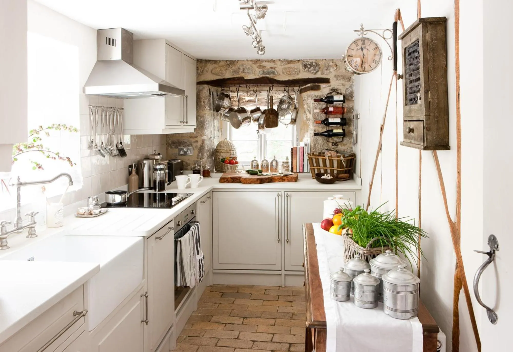 Kitchen or kitchenette in Moorland View