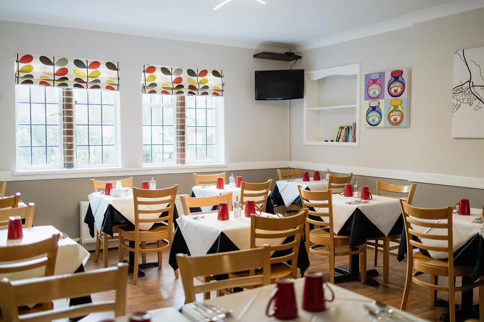 Dining area in Red Mullions Guest House
