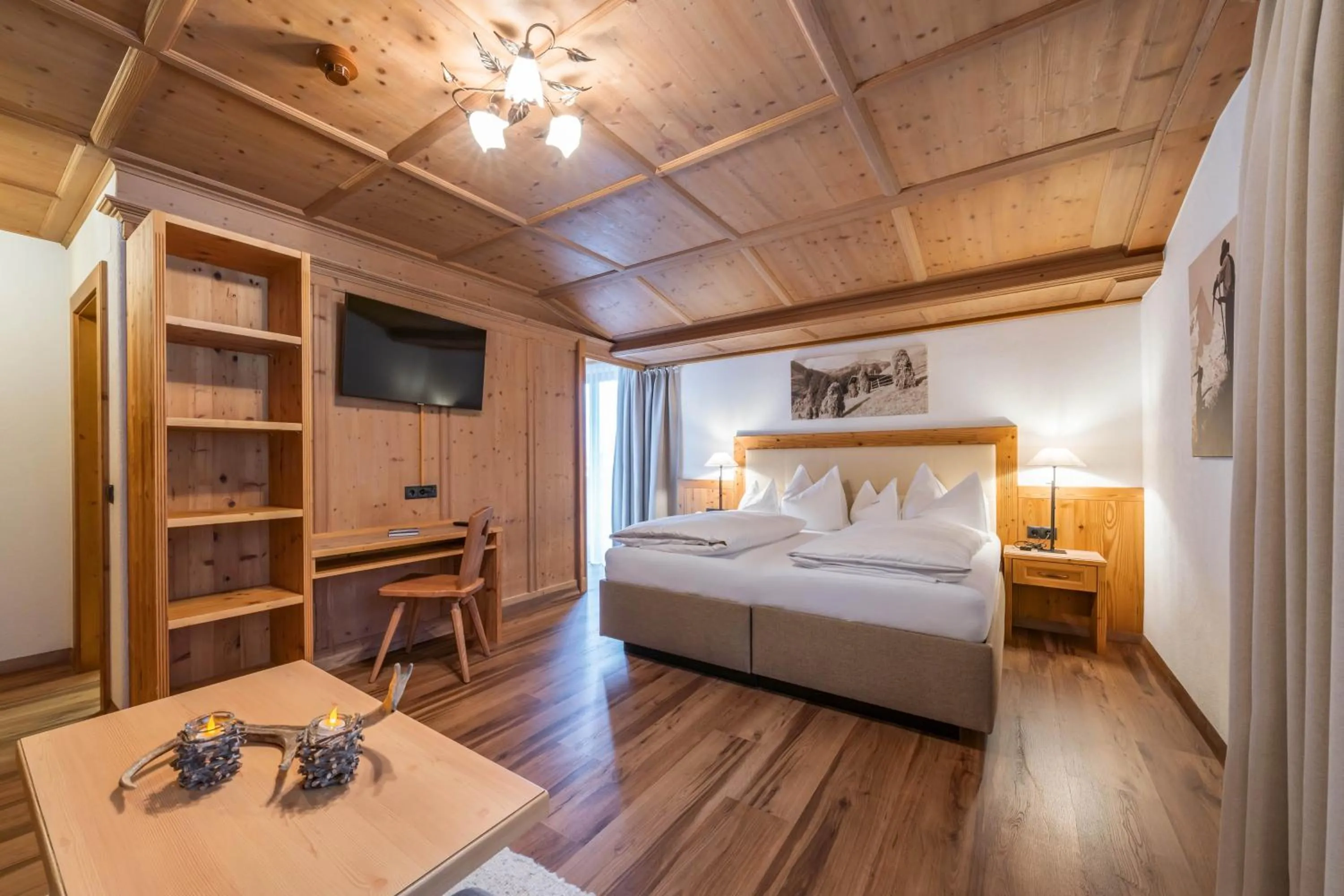 Photo of the whole room, Bed in Hotel Englhof