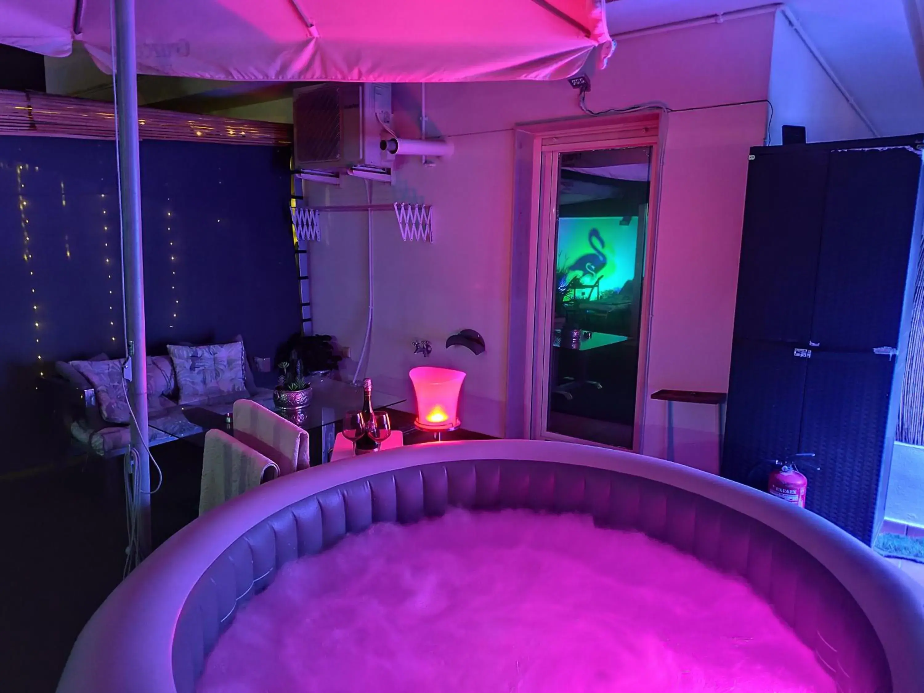 ÁTICO RILQUE, Apartamentos Independientes con Jacuzzi Privado y Terraza en Ronda ÁTICO RILQUE, Apartamentos Independientes con Jacuzzi Privado y Terraza en Ronda