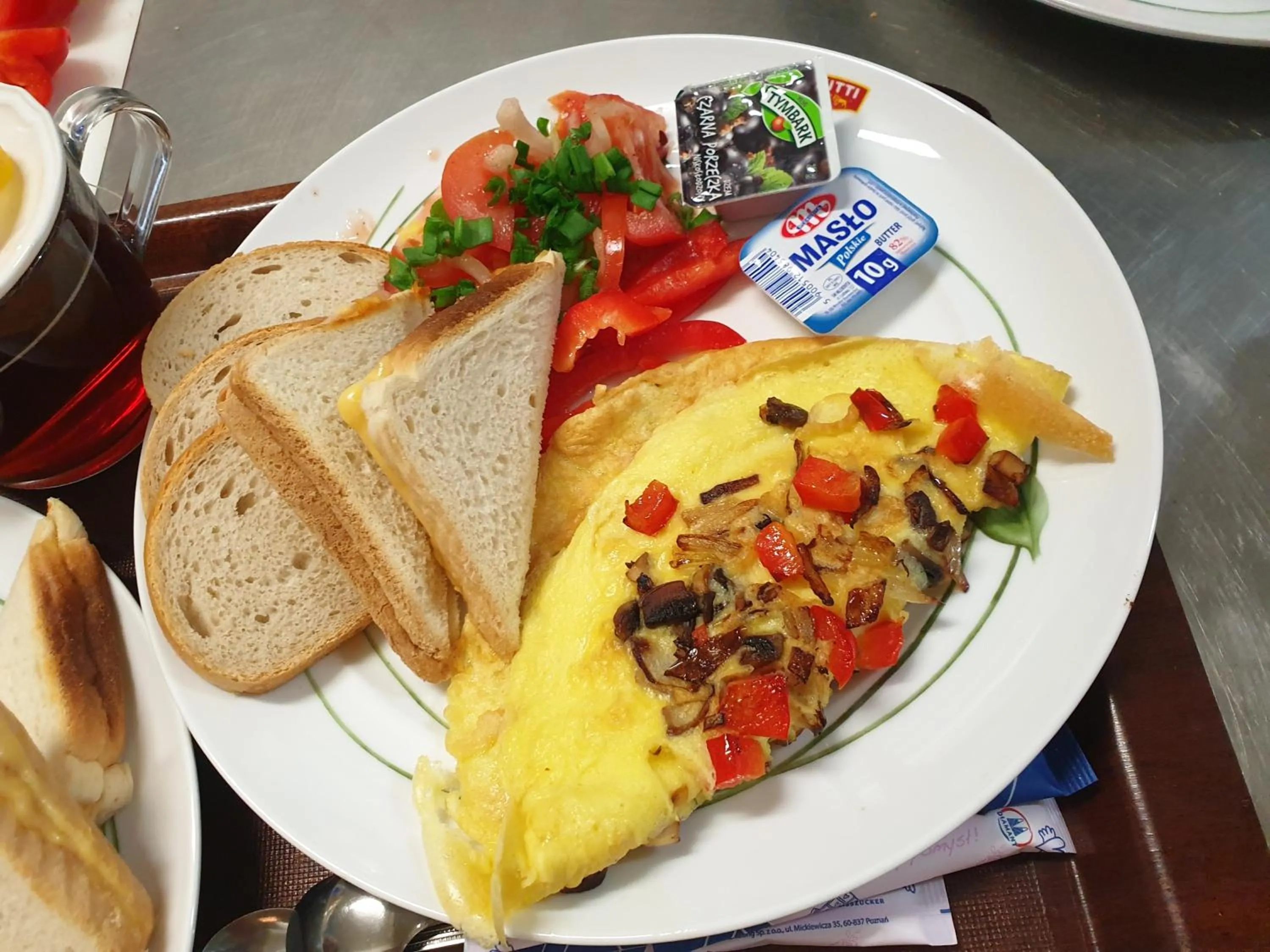 Restaurant/places to eat in Hotel Osjann