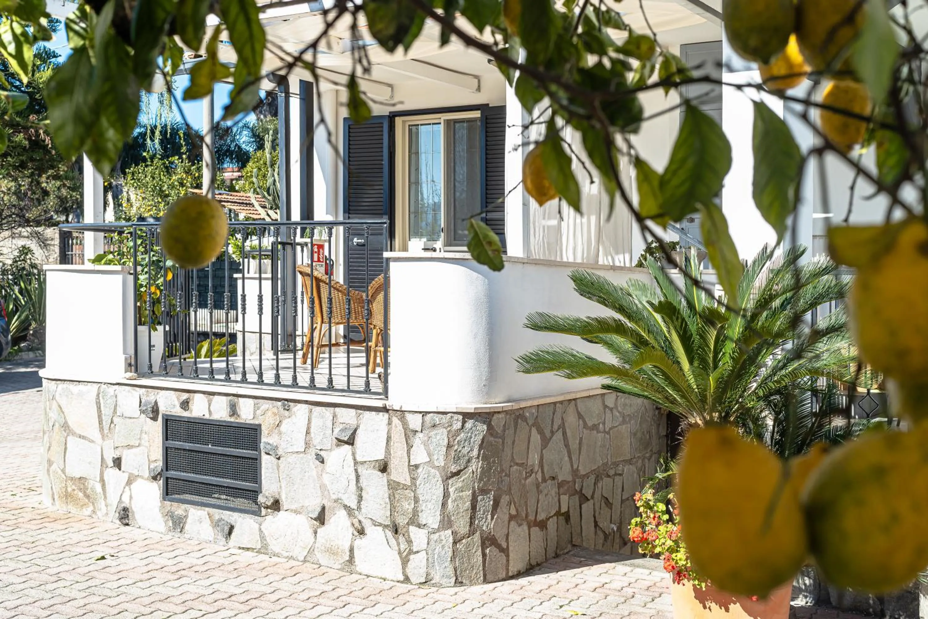 Property building in B&B VESUVIAN STONE