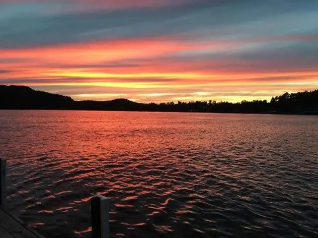 Lake view in Point View Resort