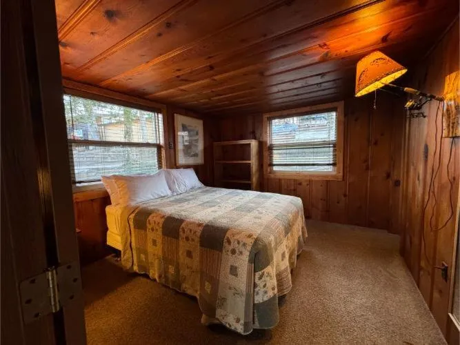 Bed in Point View Resort