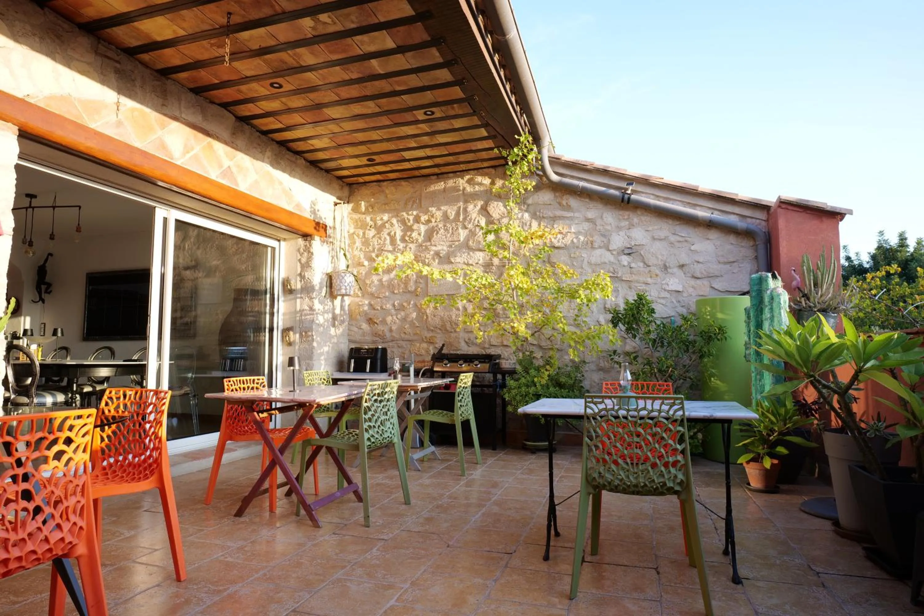 VILLA ARTEMIA Maison vigneronne - chambre d hôtes-B&B-piscine et spa