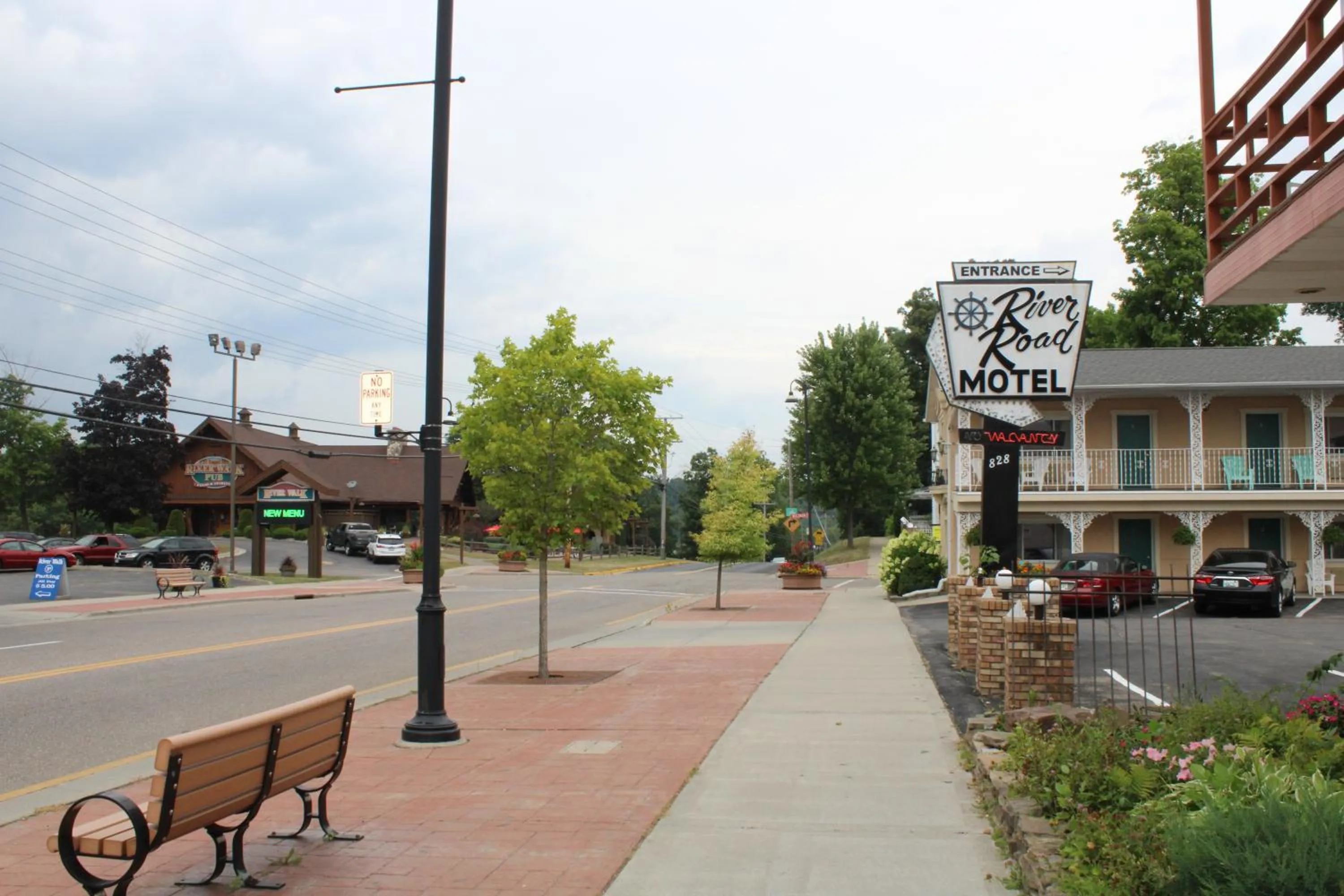 Property building in River Road Motel