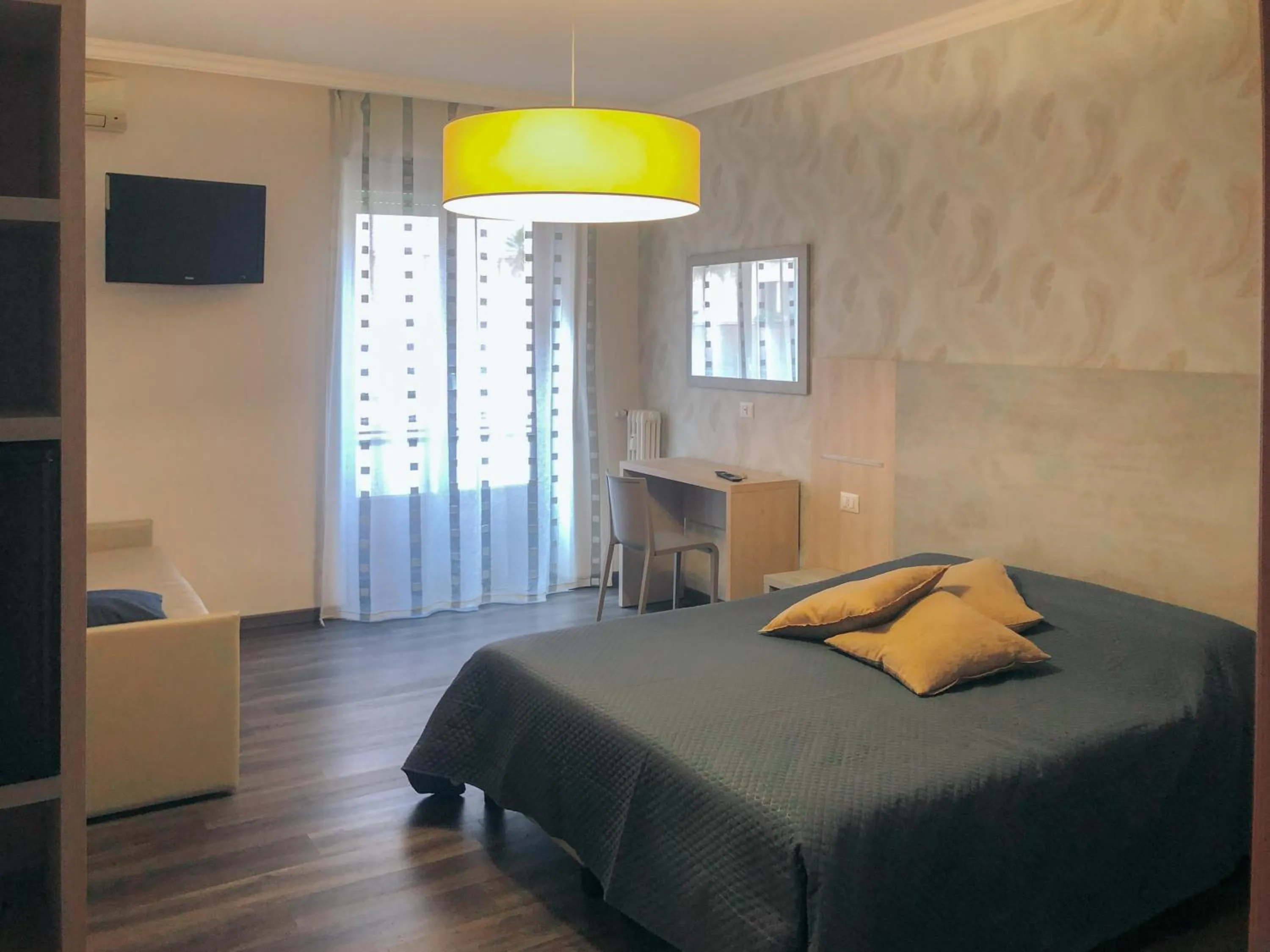 Bed in The Colours Of Rome