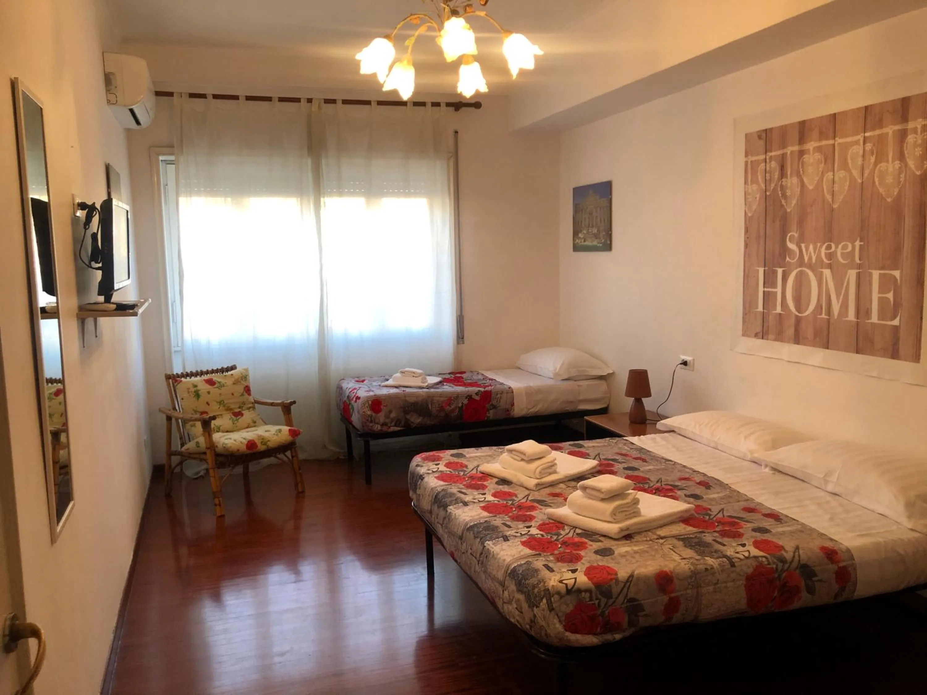 Bed in The Colours Of Rome