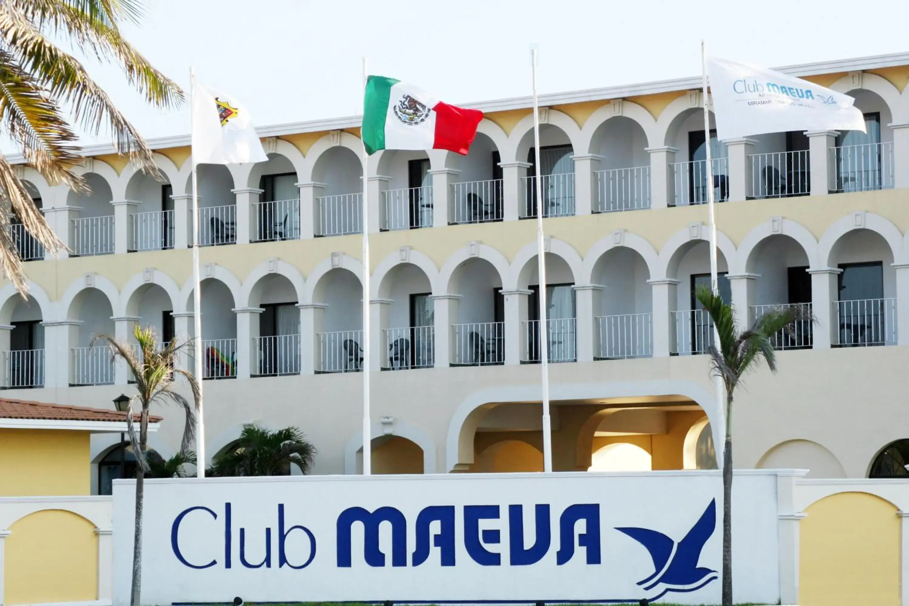 Property building in Club Maeva Miramar Tampico Property building in Club Maeva Miramar Tampico