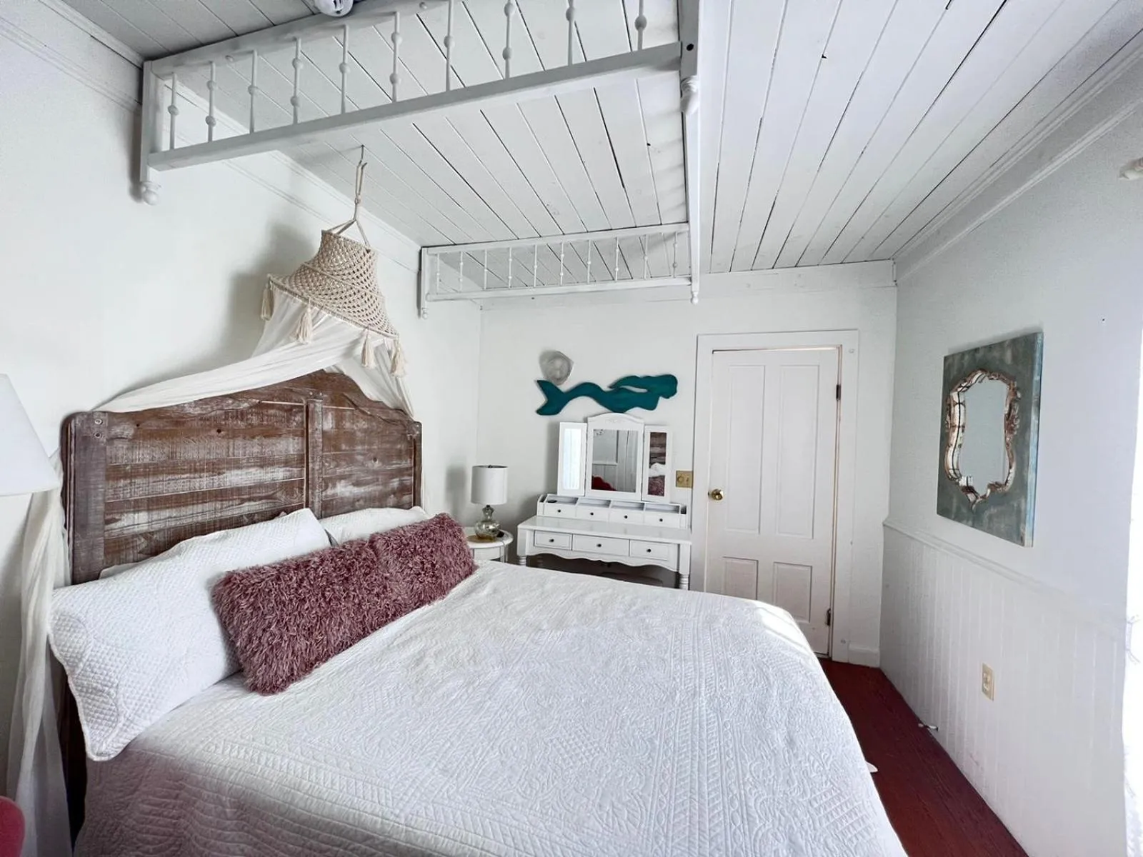 Narragansett House