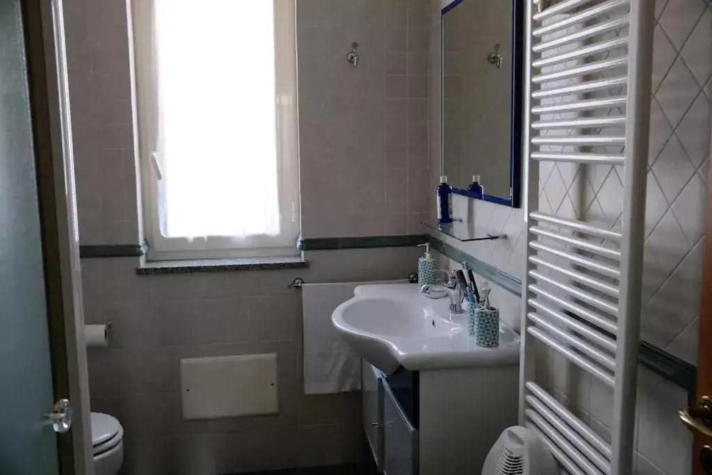 King Room with Garden View in Lemontree House Bacoli King Room with Garden View in Lemontree House Bacoli