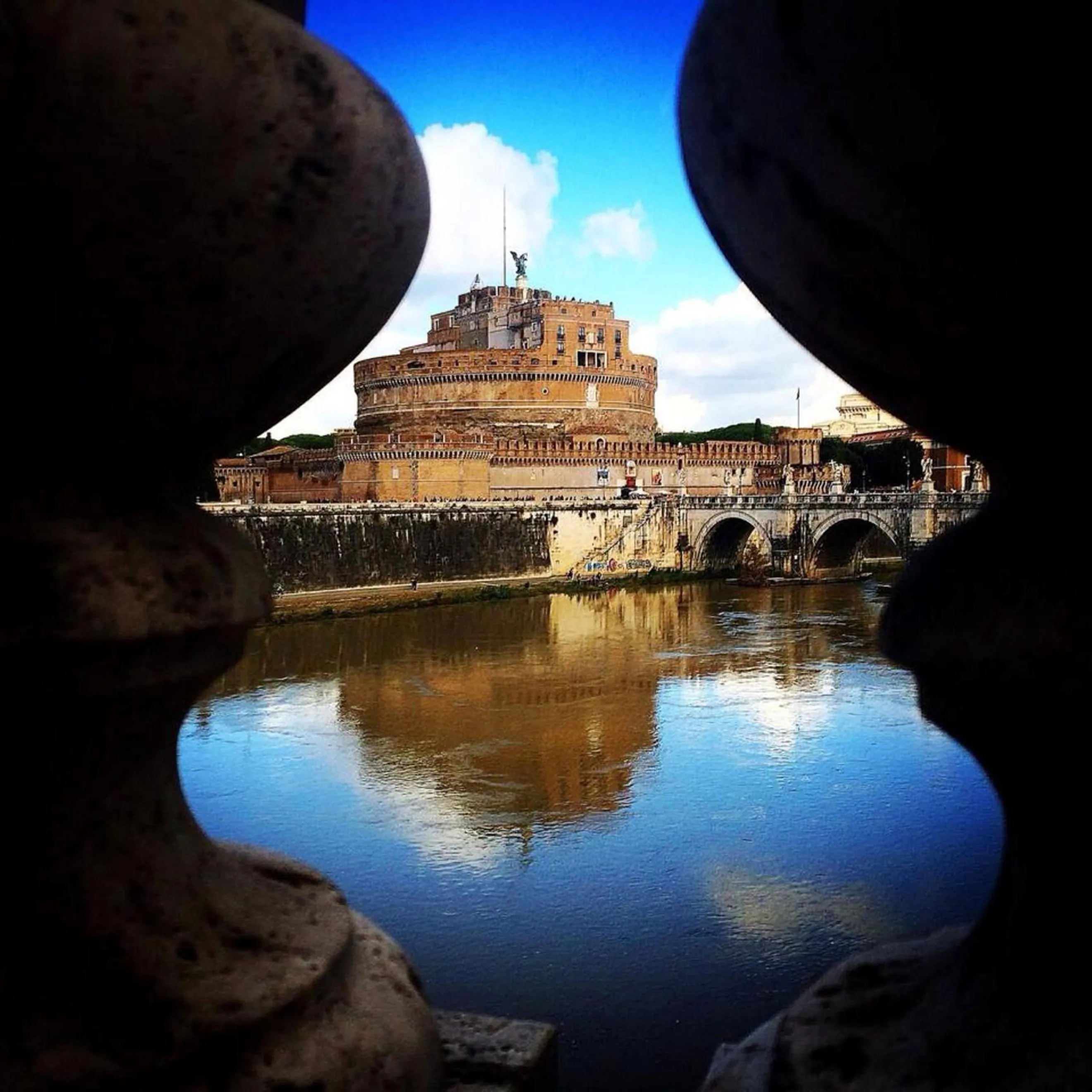 Nearby landmark in Opera Inn Suites - Rooms and Apartments