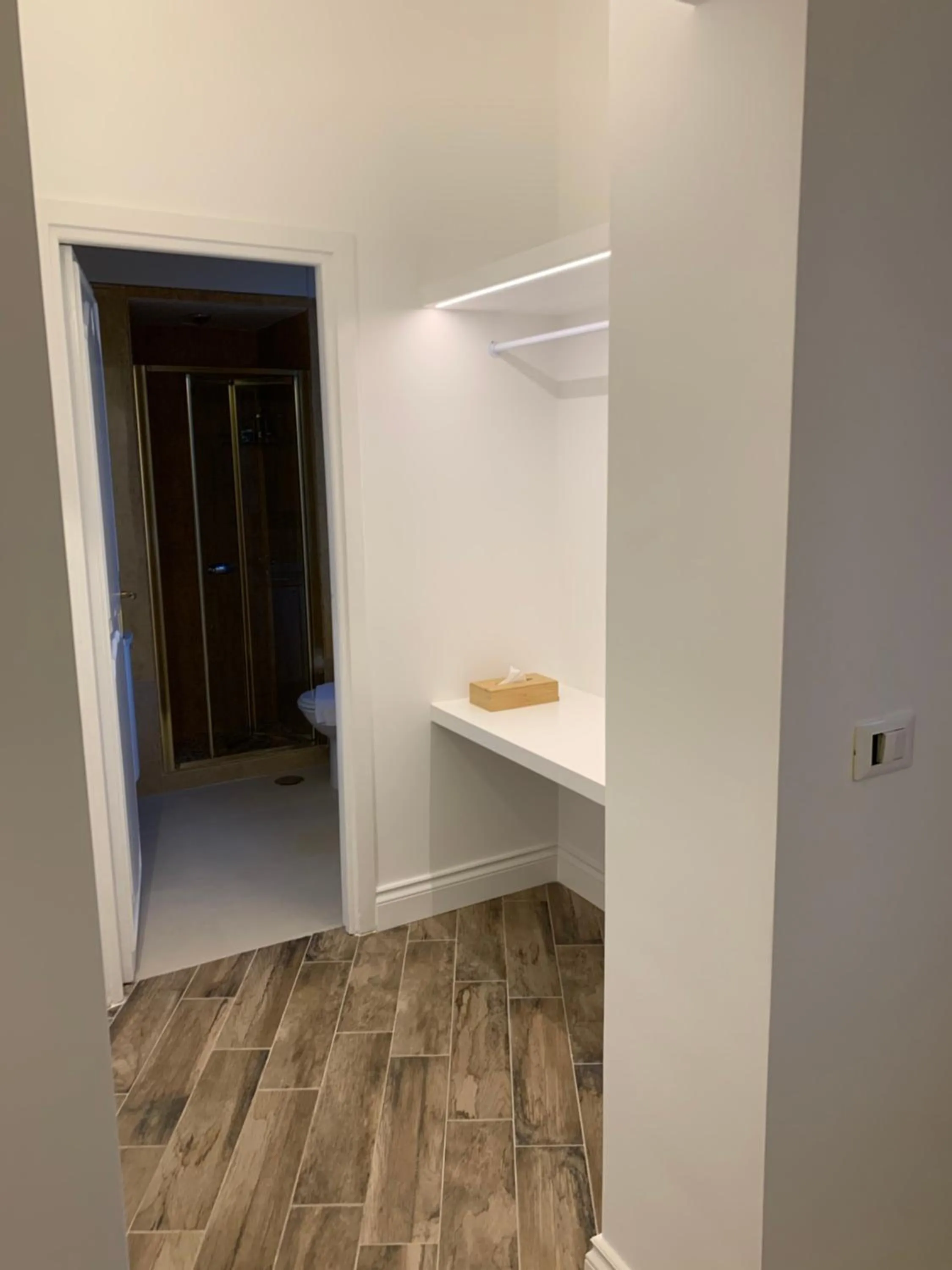 Decorative detail in All Comfort Astoria Palace