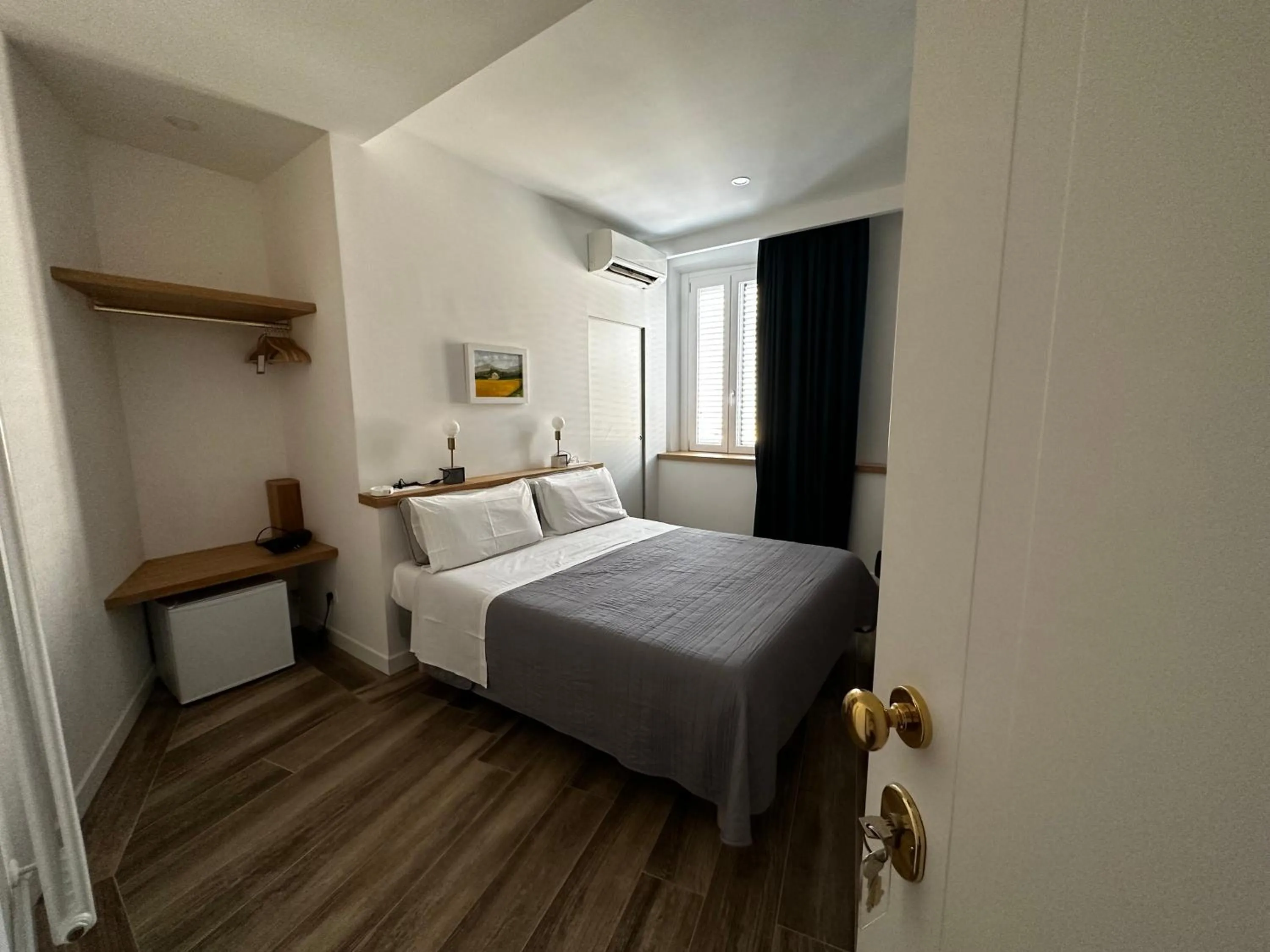 Bed in All Comfort Astoria Palace