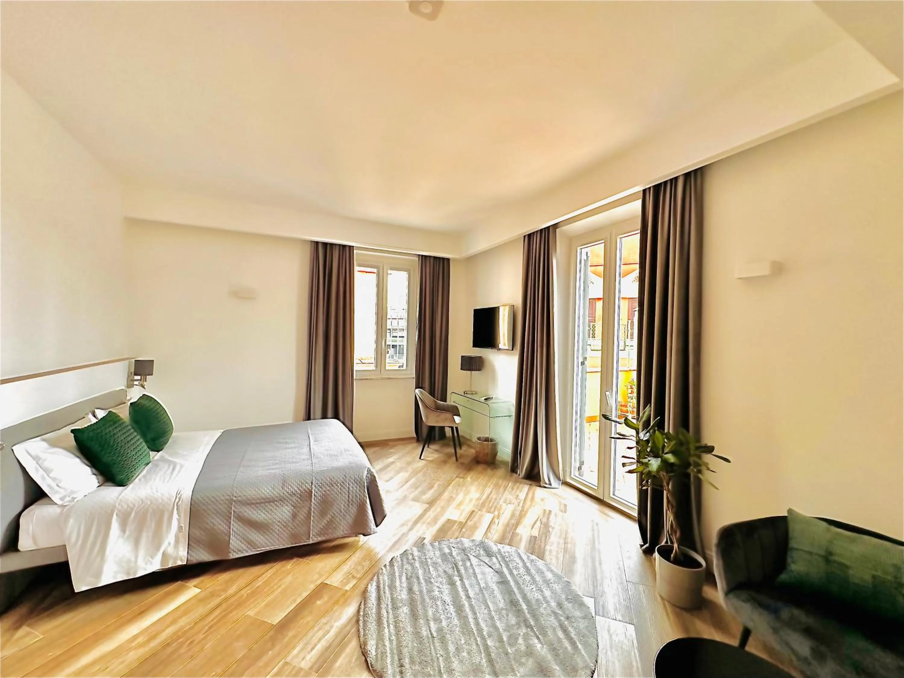 Bed in All Comfort Astoria Palace