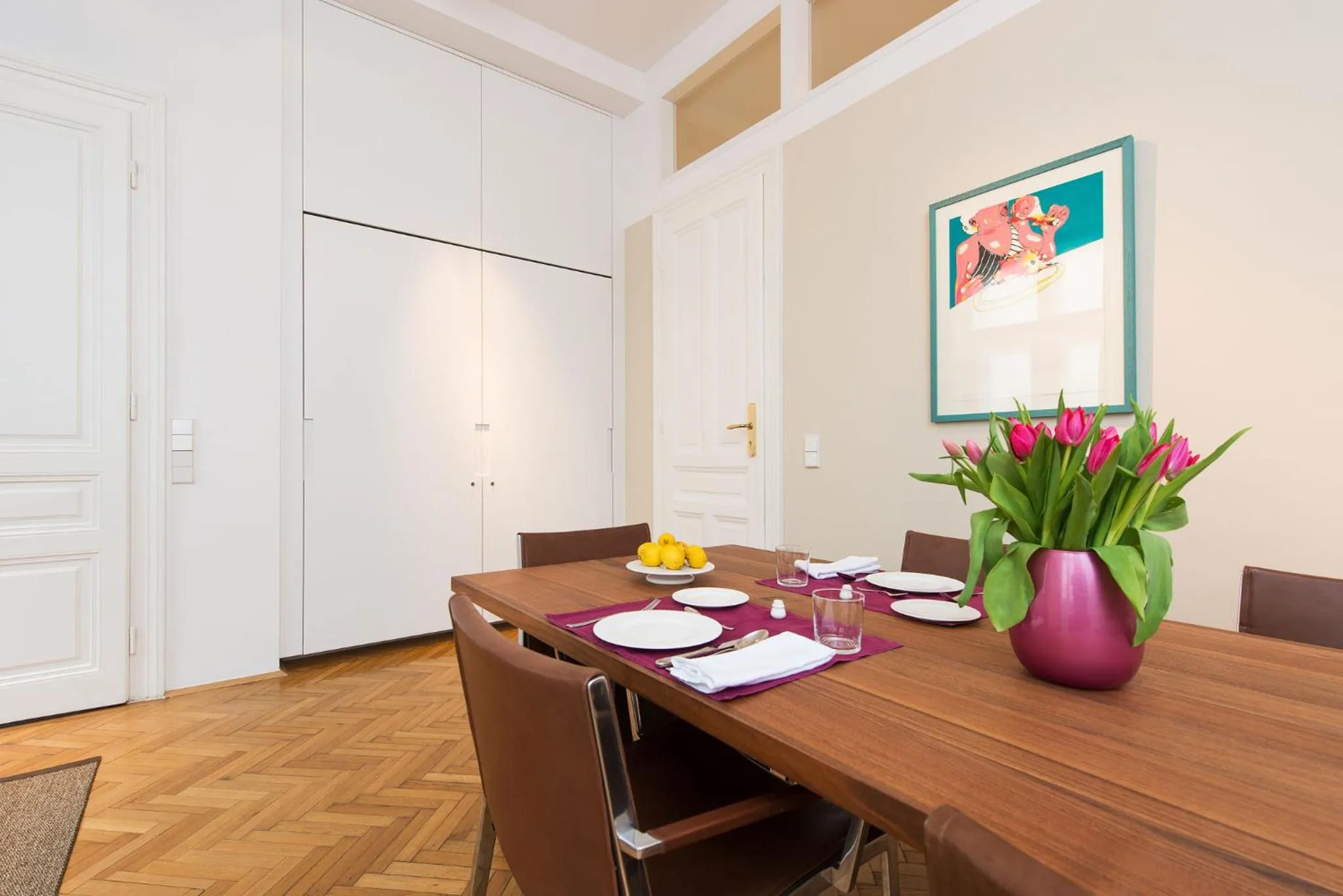 Dining area in Rosa Linde - Comfort Rooms