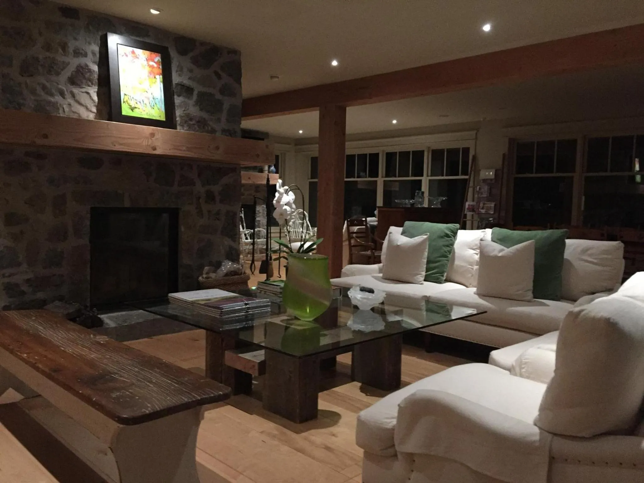 Gîte et Atelier de L'Artiste Peintre Paysagiste Canadien Gordon Harrison