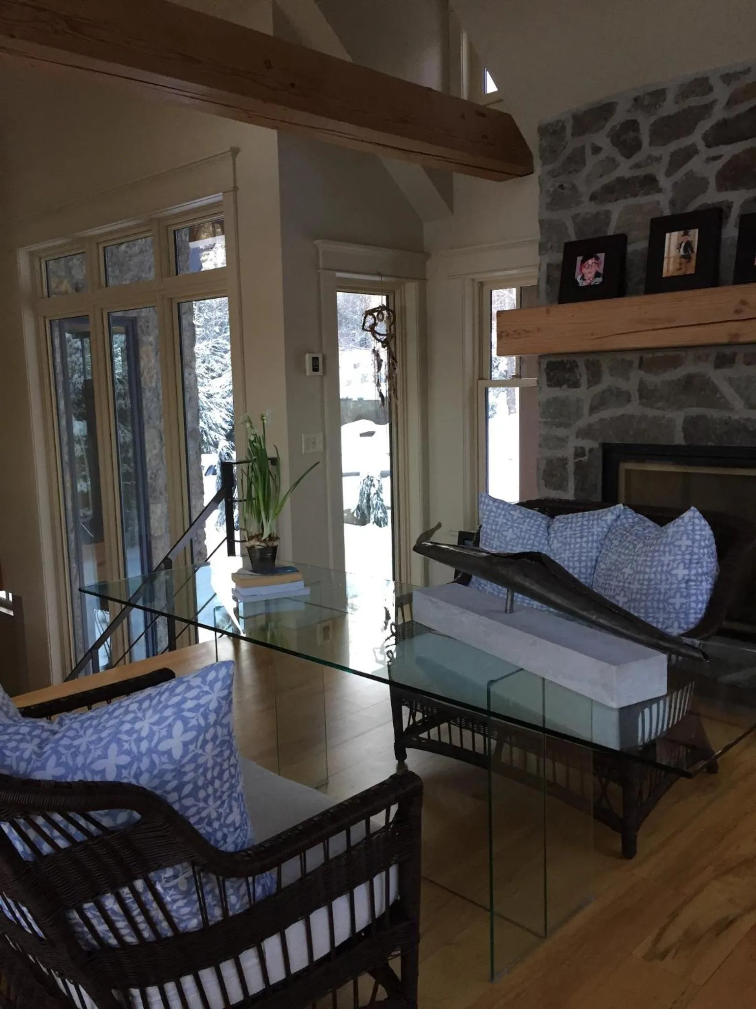 Gîte et Atelier de L'Artiste Peintre Paysagiste Canadien Gordon Harrison