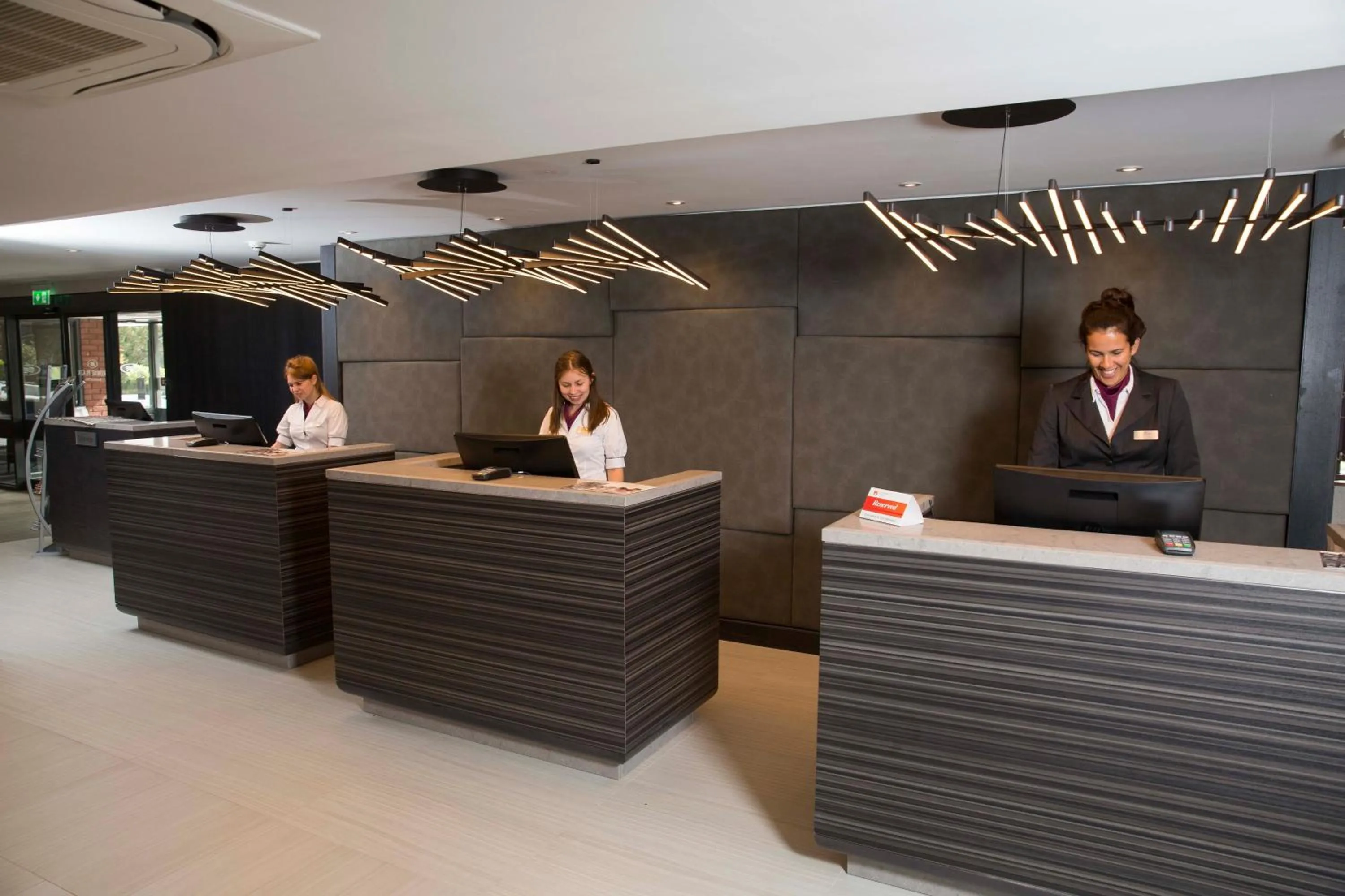 Property building in Crowne Plaza Basingstoke by IHG