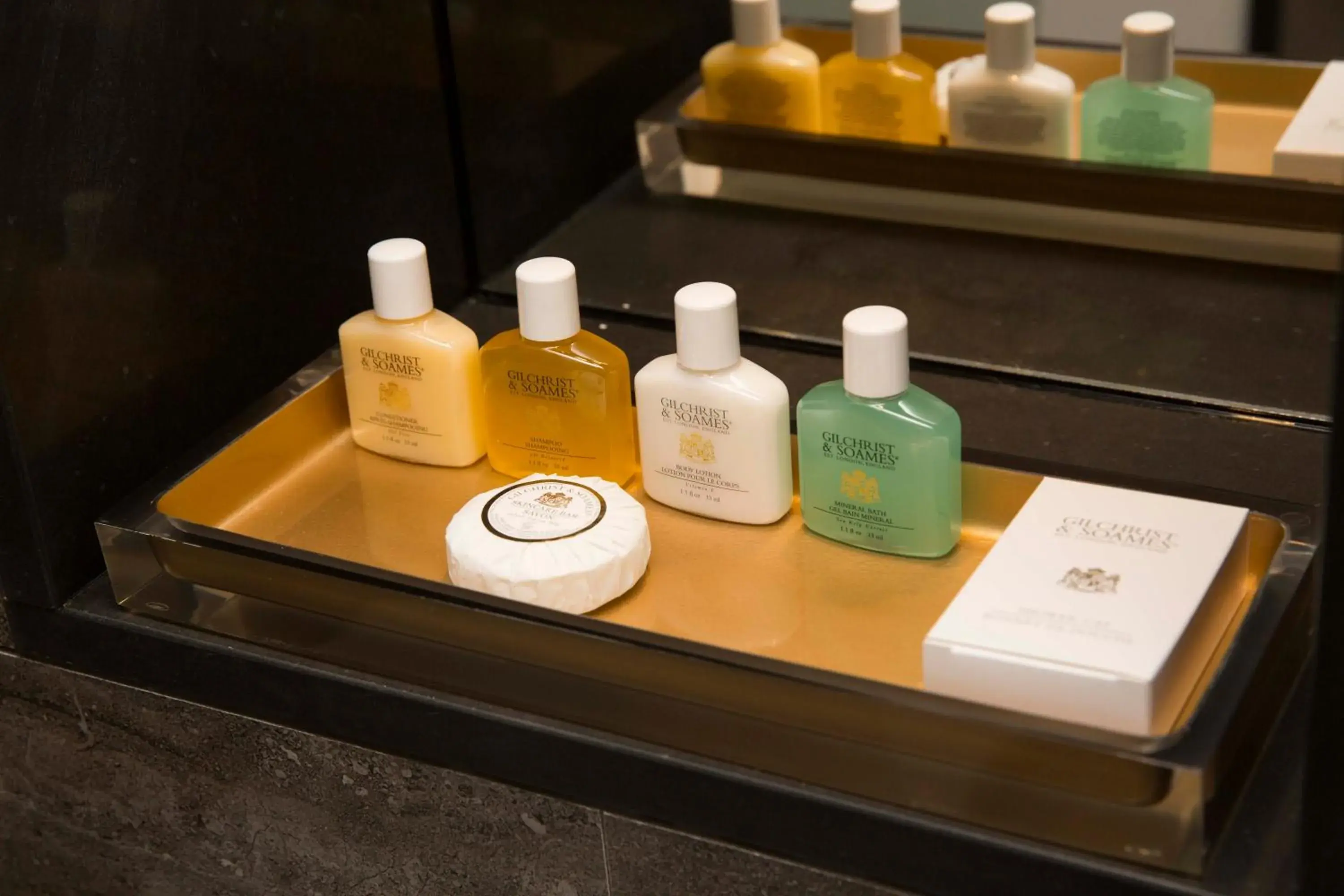 Standard Double Room in Crowne Plaza Basingstoke by IHG Standard Double Room in Crowne Plaza Basingstoke by IHG