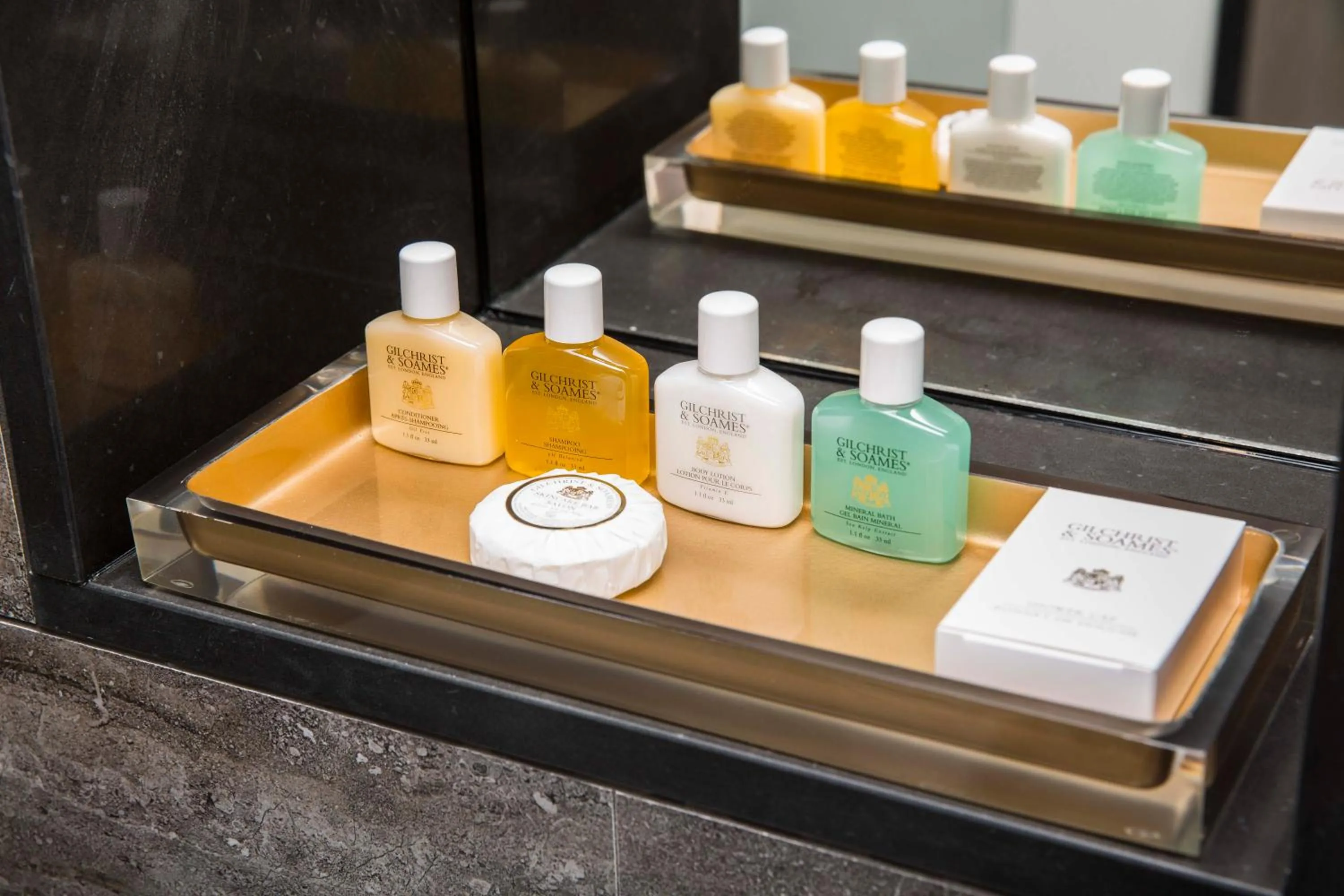 Photo of the whole room in Crowne Plaza Basingstoke by IHG