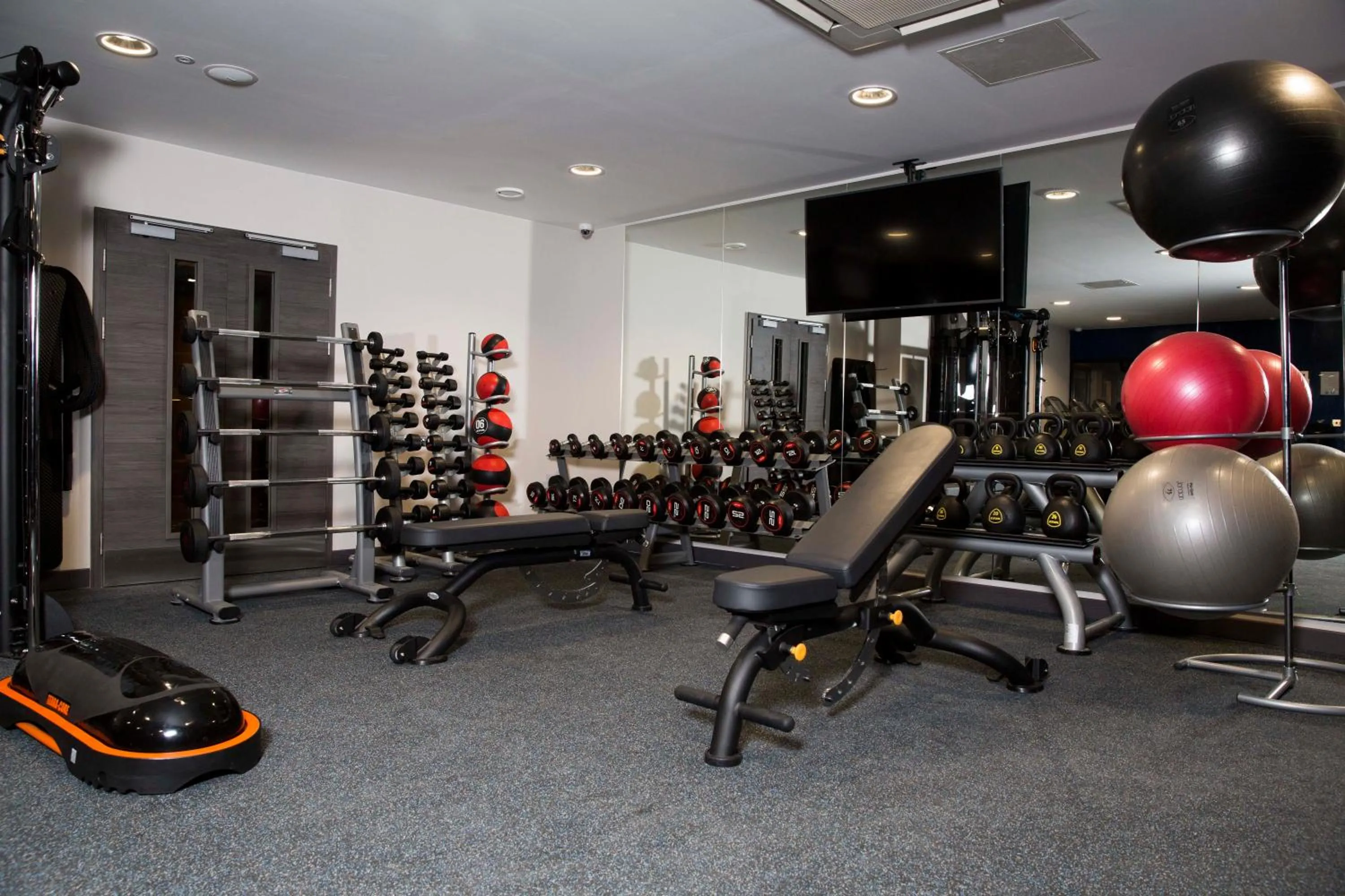 Spa and wellness centre/facilities in Crowne Plaza Basingstoke by IHG