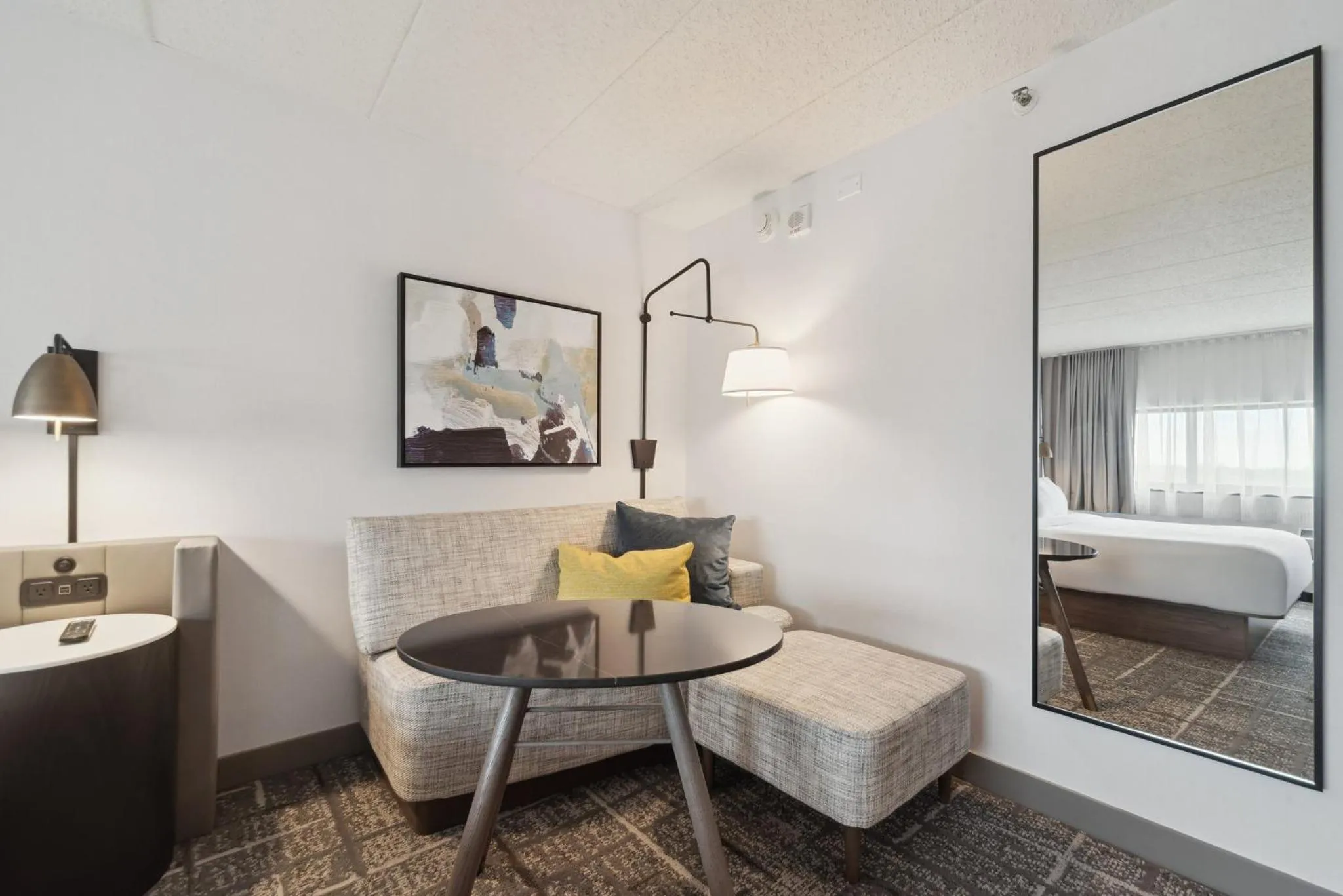 Photo of the whole room, Bed in Crowne Plaza Lansing by IHG