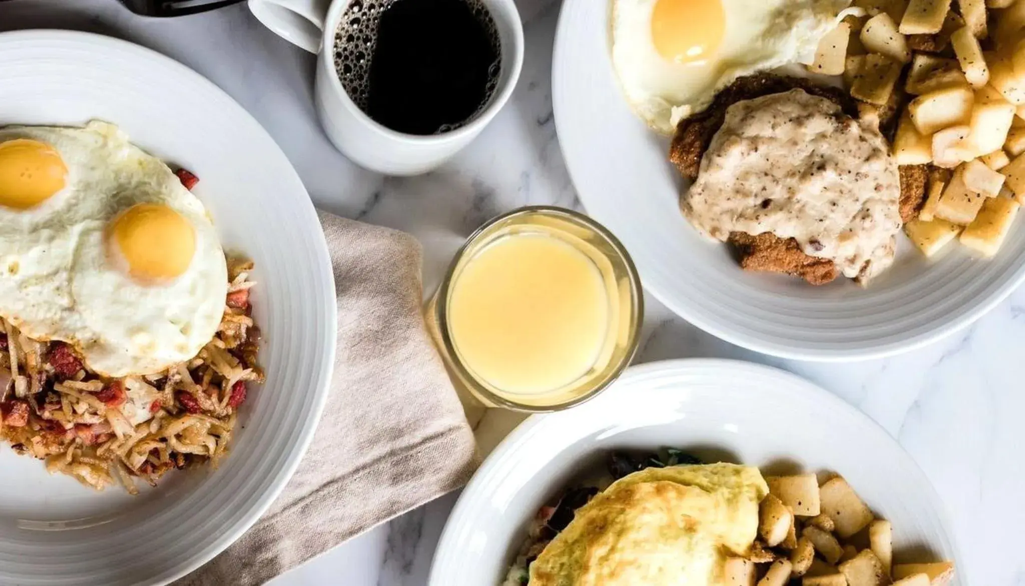 Breakfast in Crowne Plaza Lansing by IHG Breakfast in Crowne Plaza Lansing by IHG