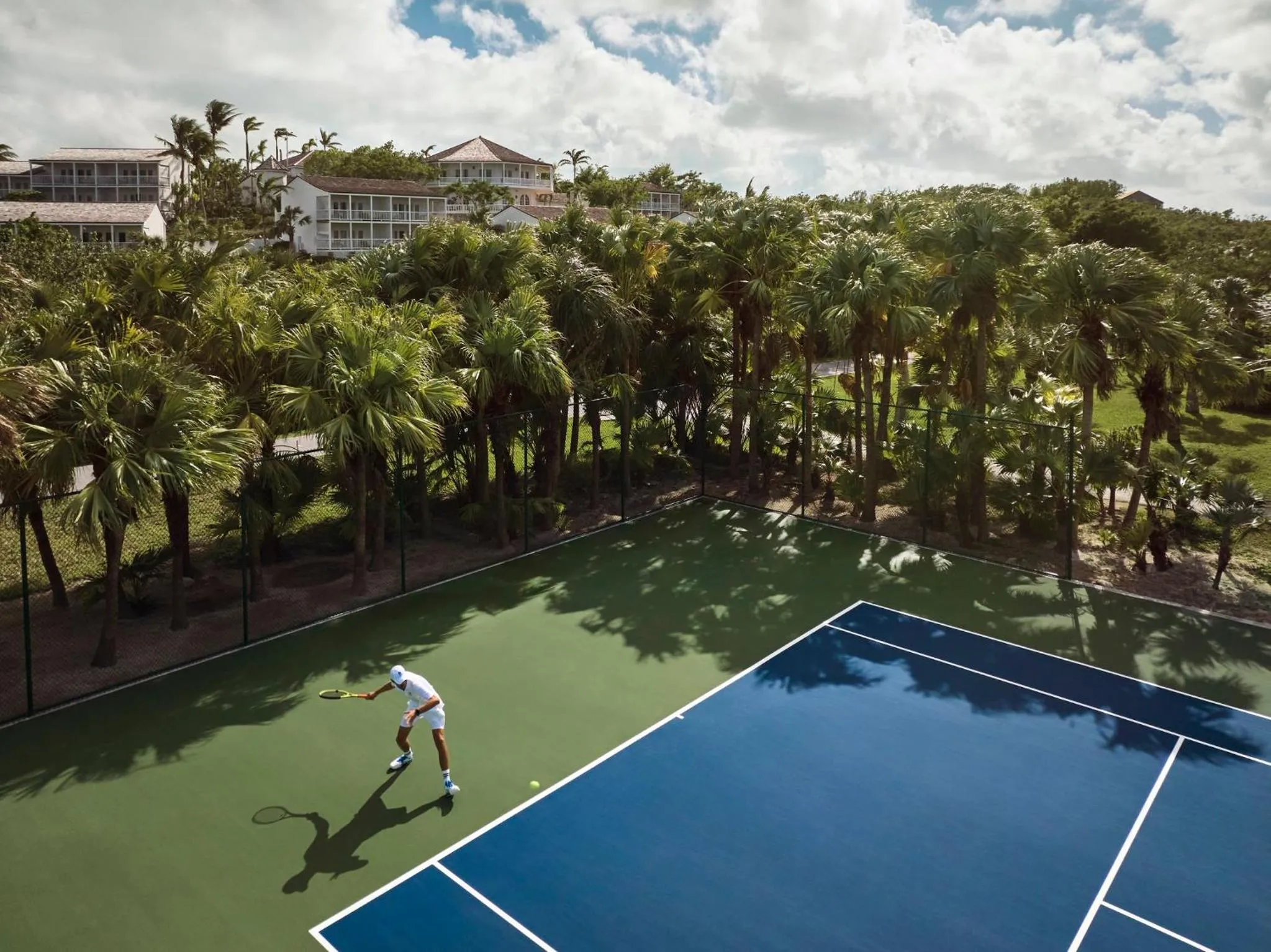 Tennis court in COMO Parrot Cay