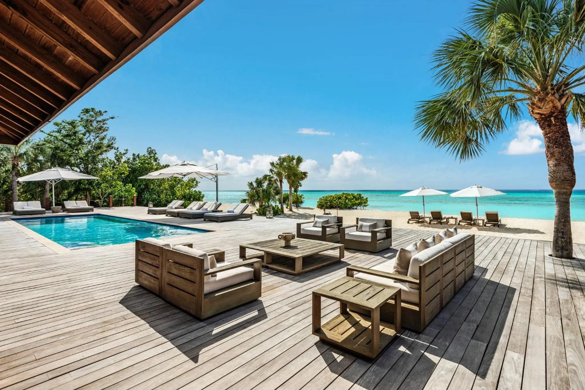 Property building in COMO Parrot Cay