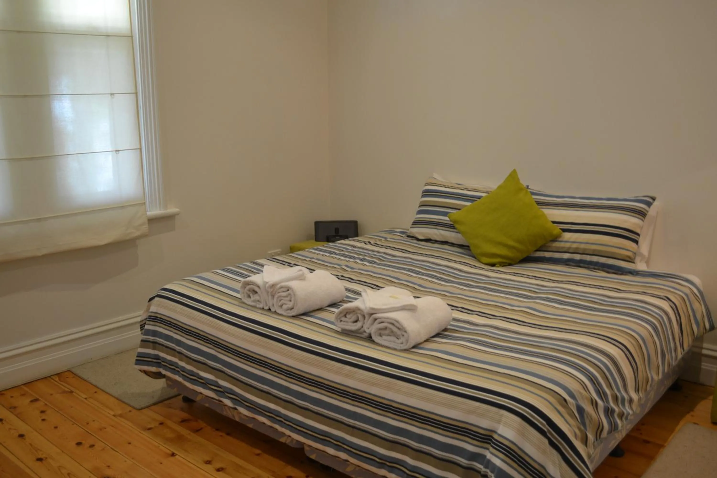 Bedroom, Bed in Tin House in Tanunda