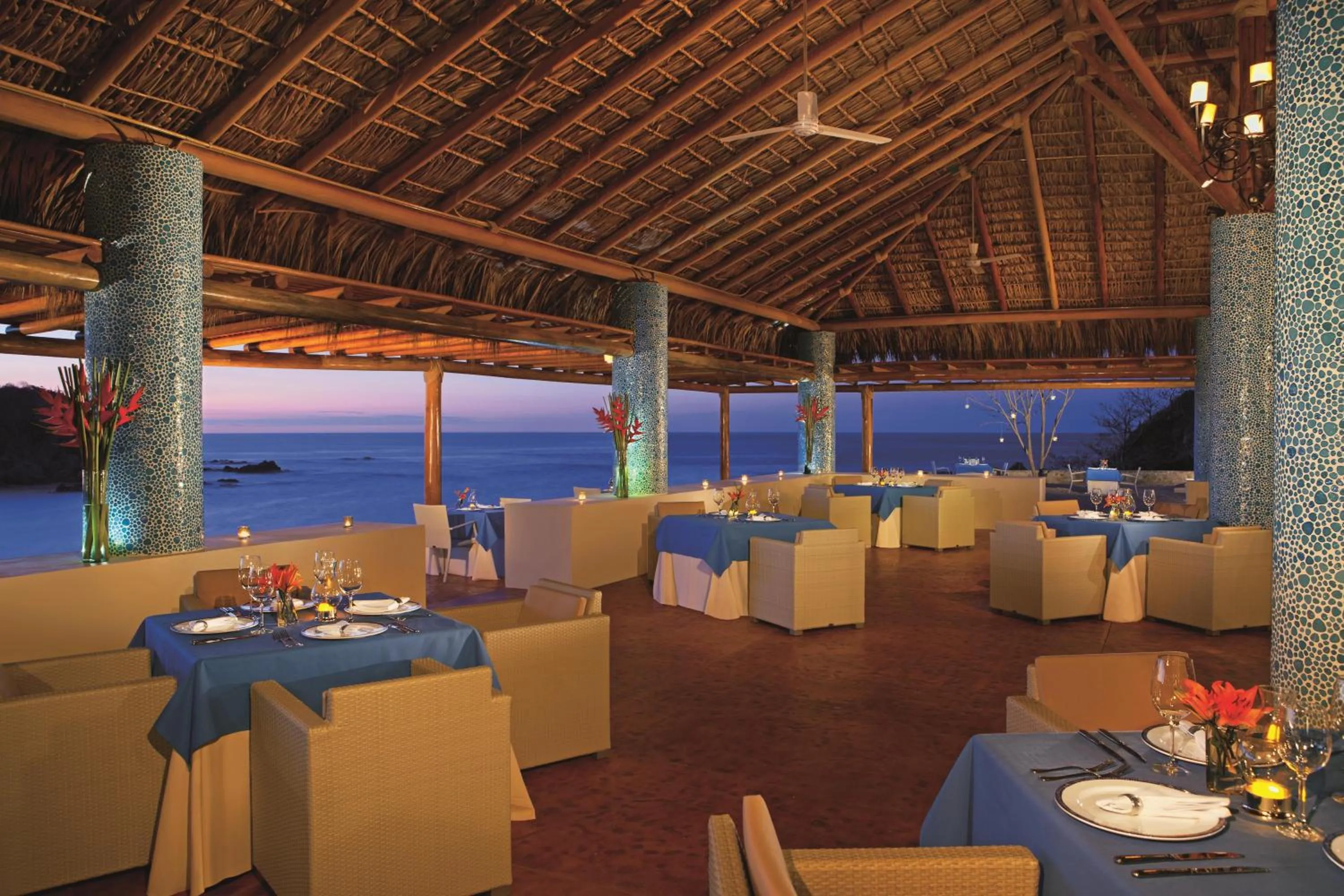 Restaurant/places to eat in Secrets Huatulco Resort & Spa