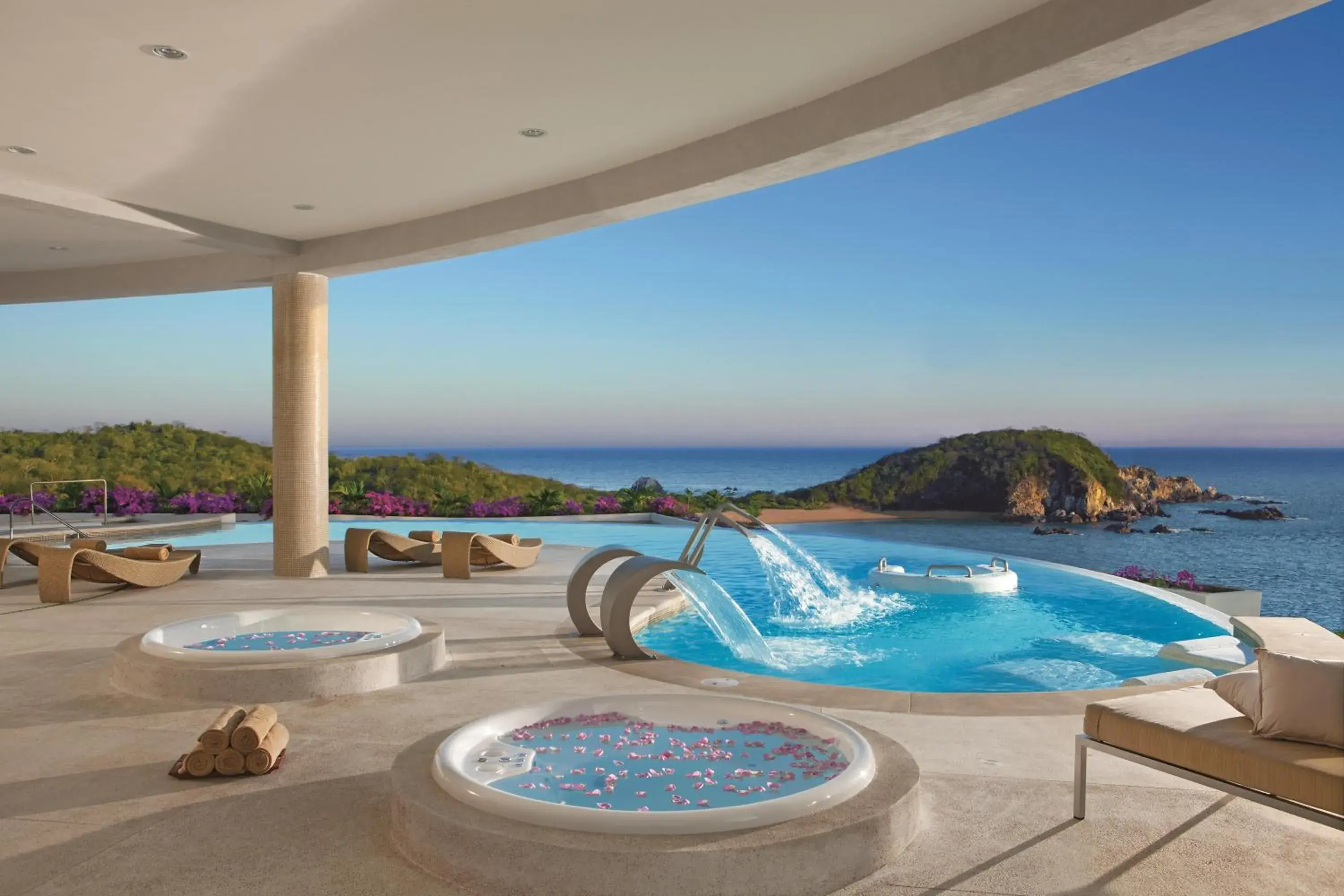 Spa and wellness centre/facilities in Secrets Huatulco Resort & Spa Spa and wellness centre/facilities in Secrets Huatulco Resort & Spa