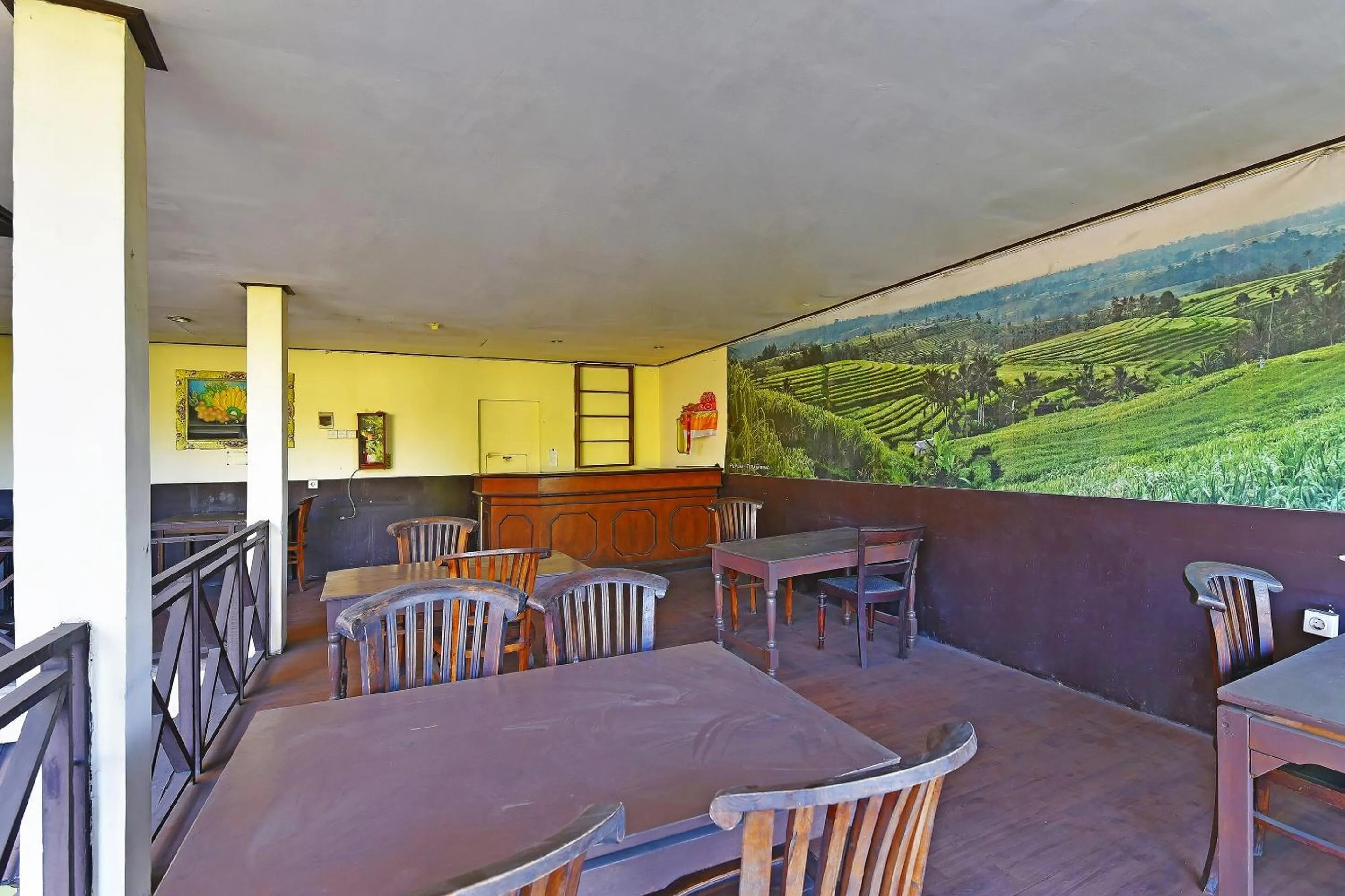 Lobby or reception in OYO 3244 Grand Chandra Hotel