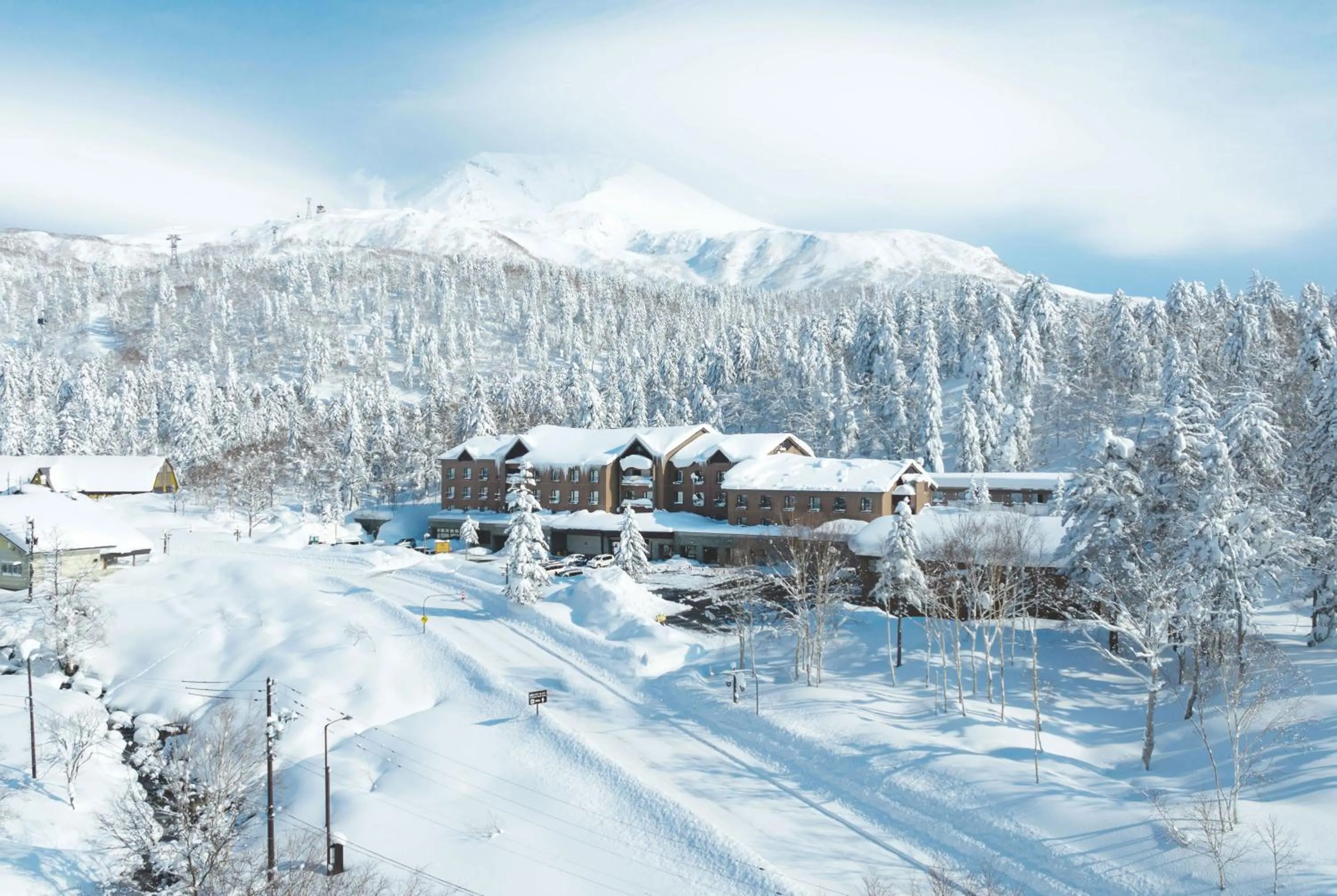 Property building in Higashikawa Asahidake Onsen Hotel Bear Monte