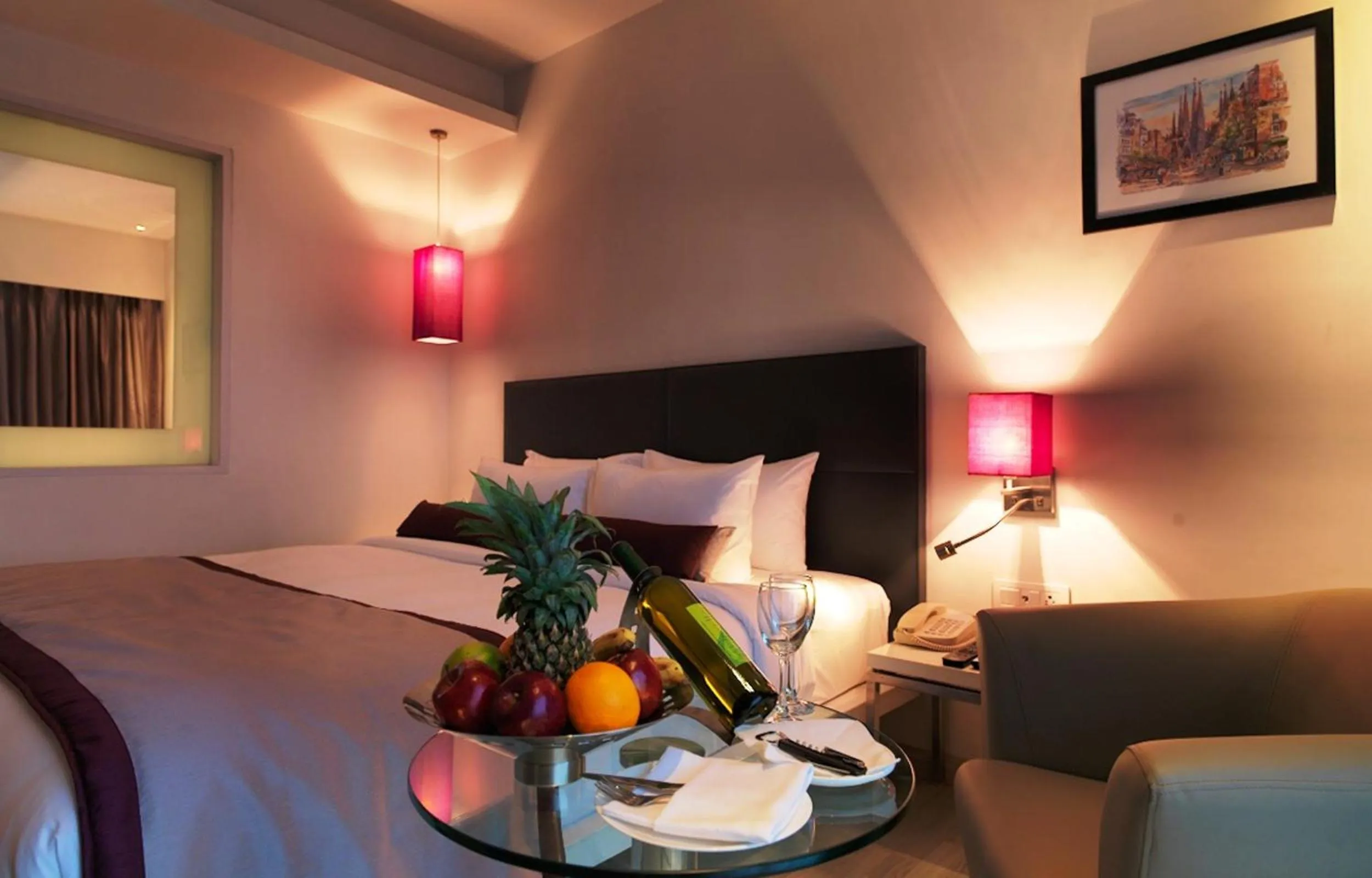 Bed in Spree Shivai Hotel Pune