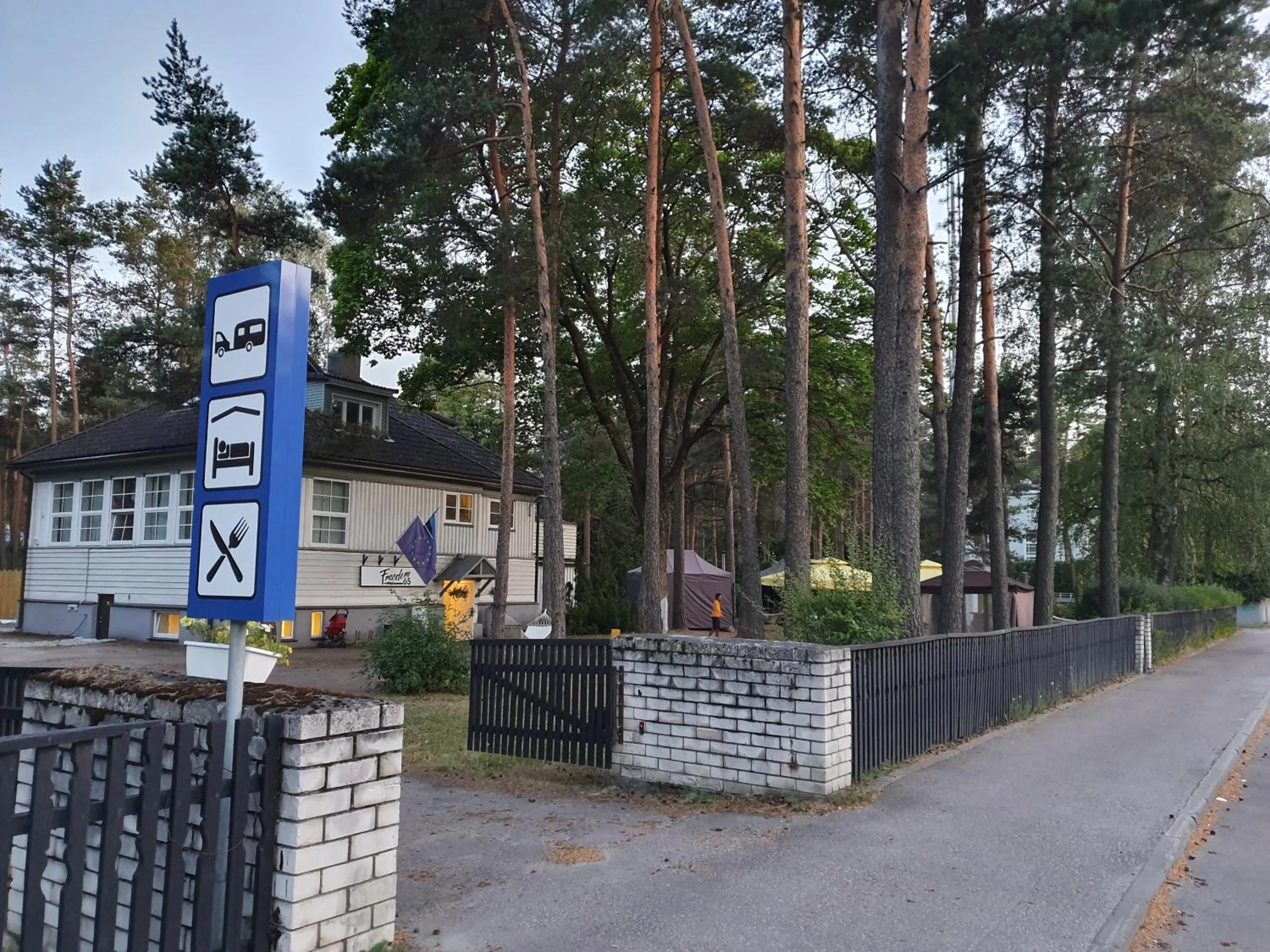 Street view in Freedom65 Hostel and Caravan