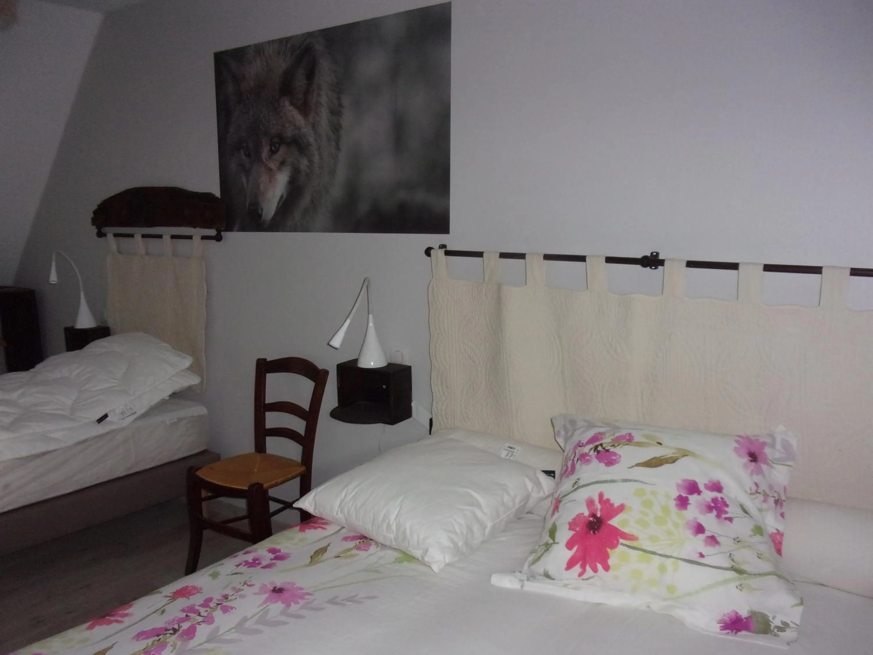 Bed in Chambre d'hôtes Le Cascadou